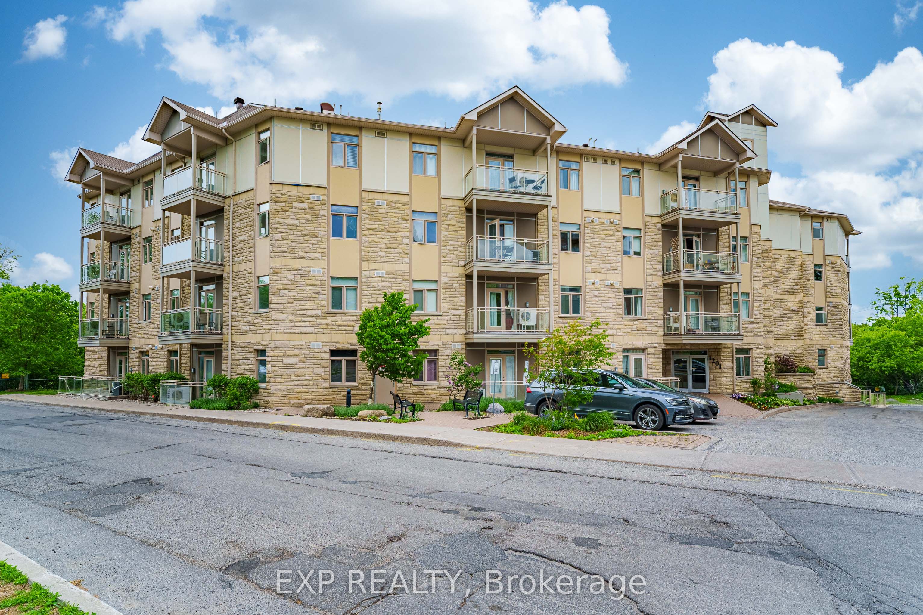 408-1201 Ohio Street, Ottawa, ON, K1H 0A1