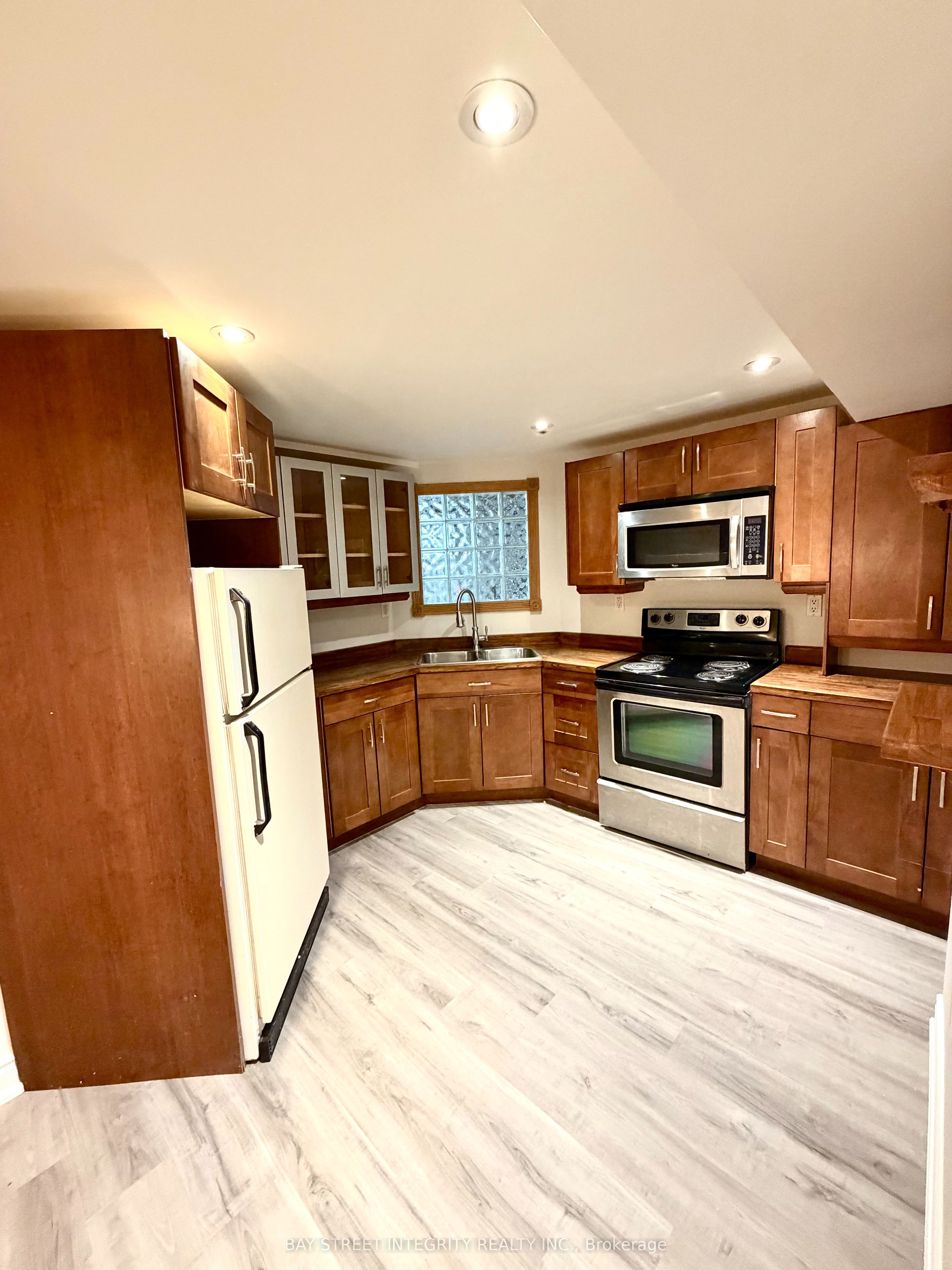 Additional image 5 of Lowerfl-73 Boothbay Crescent, Newmarket, ON, L3Y 1Y6