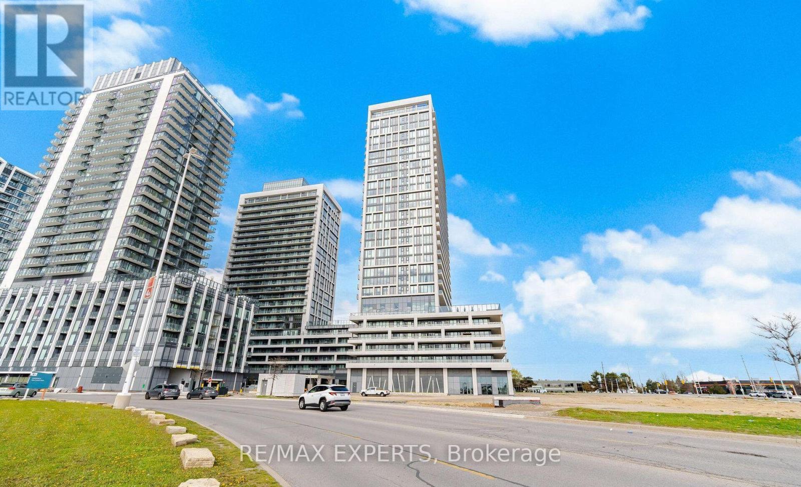 320-8960 Jane Street, Vaughan, ON, L4K2M9