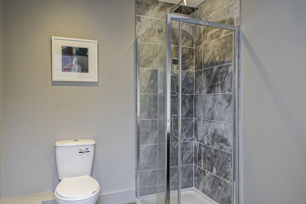 Additional image 38 of 9 bed semi-detached house for saleHoward Street, Reading RG1