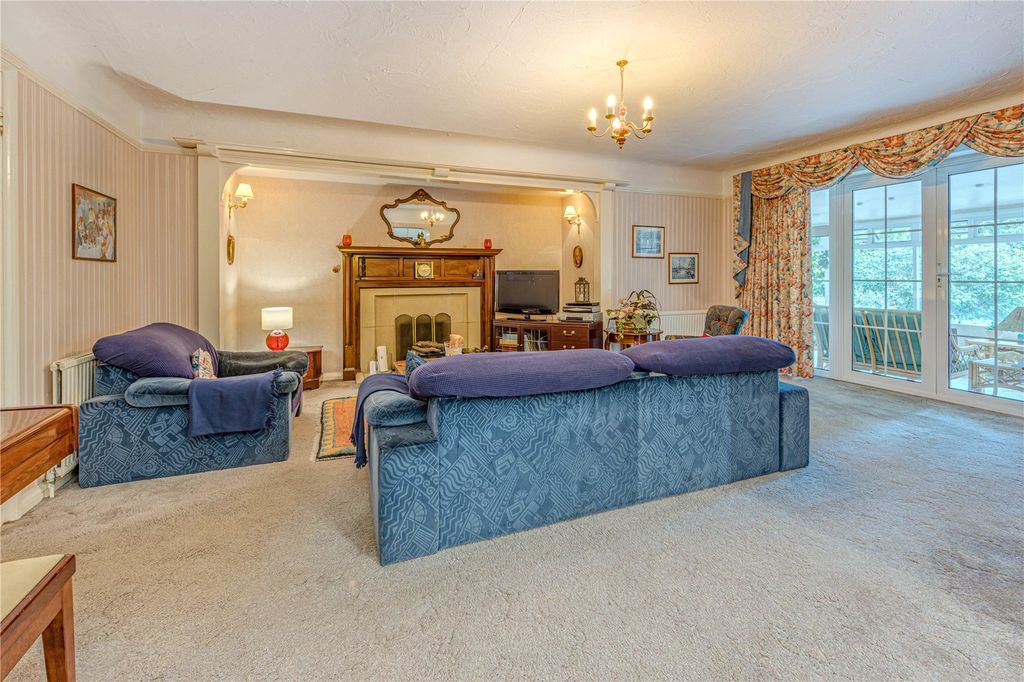 Additional image 6 of 6 bed detached house for saleNewlands Avenue, Radlett, Hertfordshire WD7