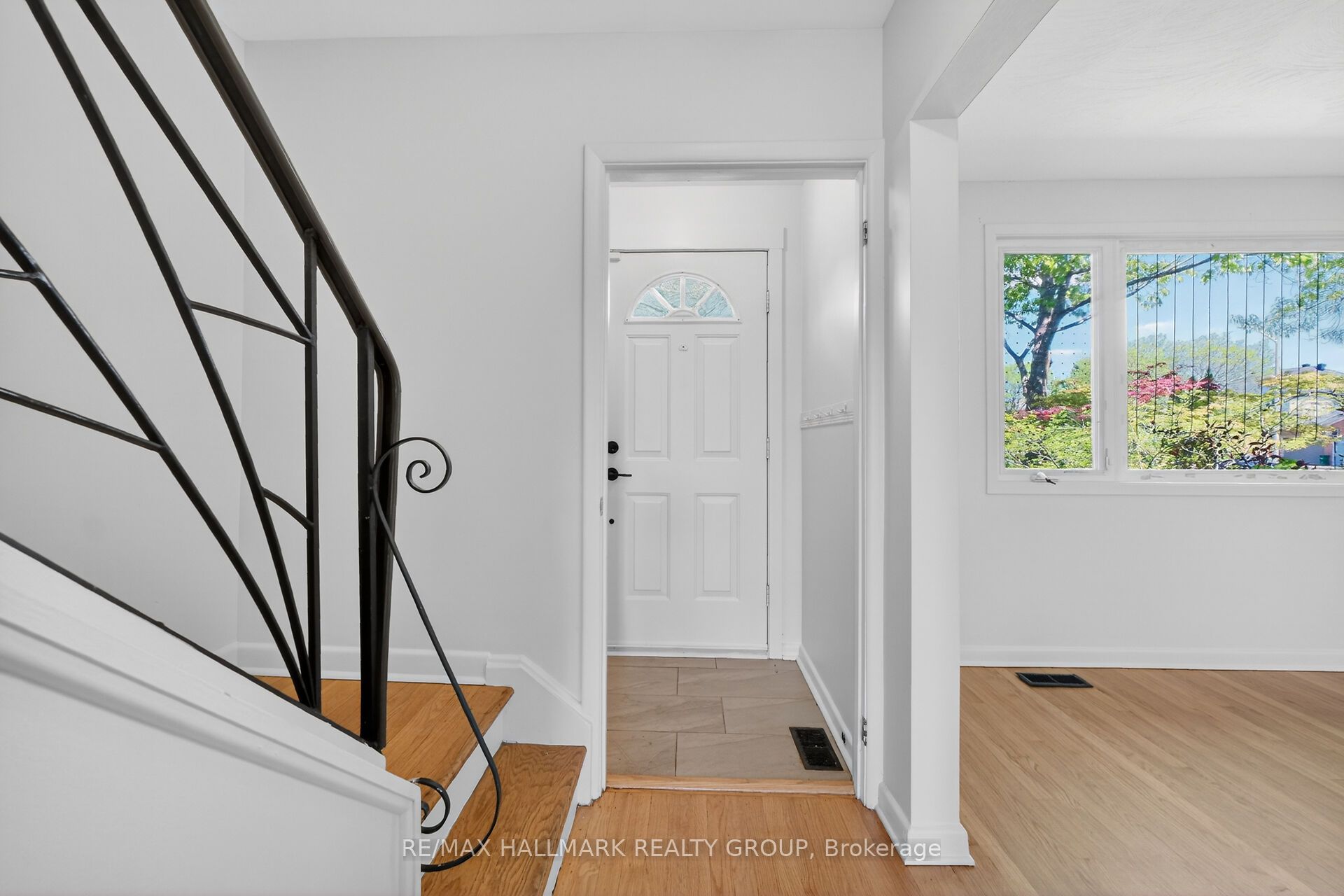 Additional image 6 of 1286 Bonnie Crescent, Ottawa, ON, K2C 2A2