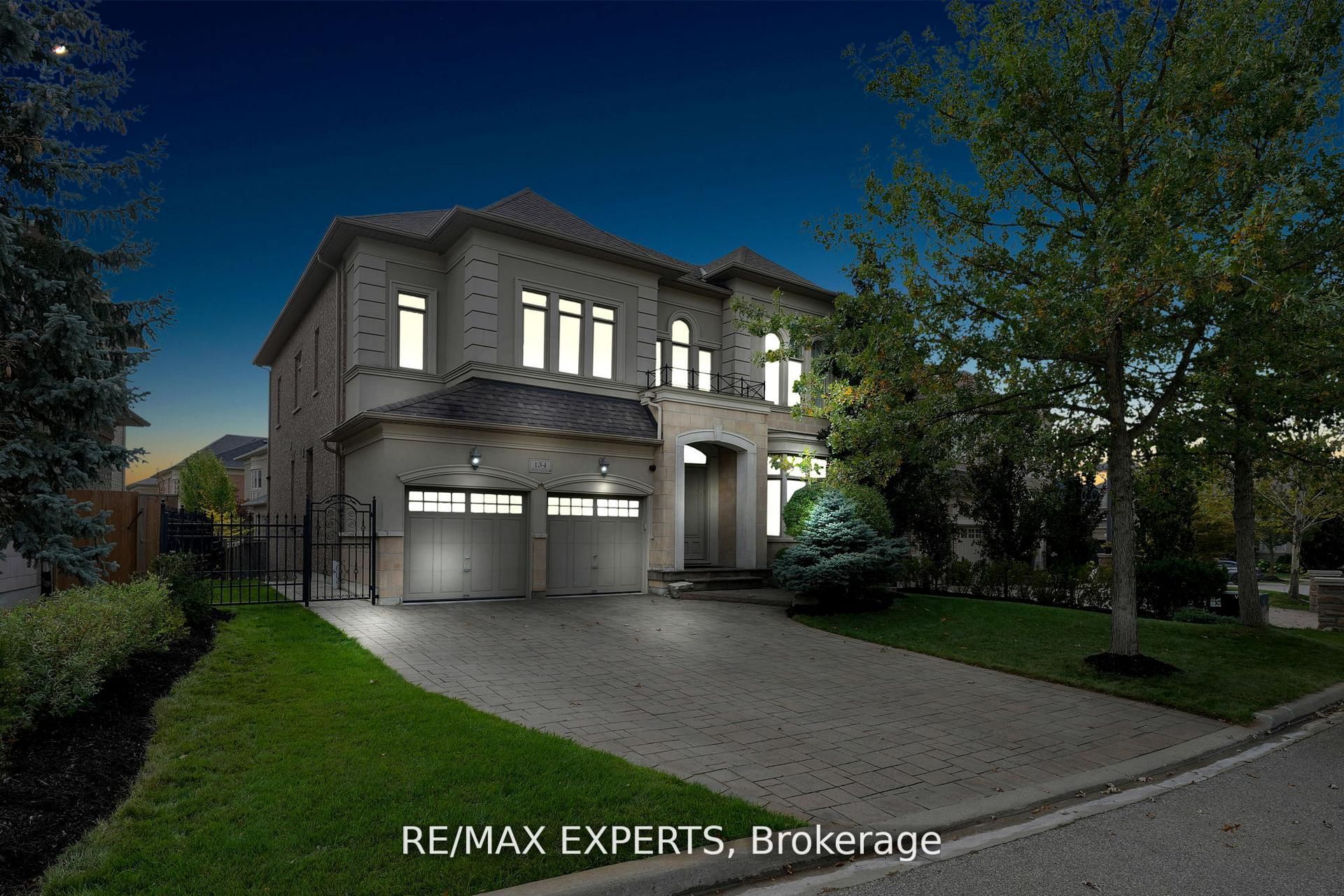 134 Orleans Circle, Vaughan, ON, L4H 0V3