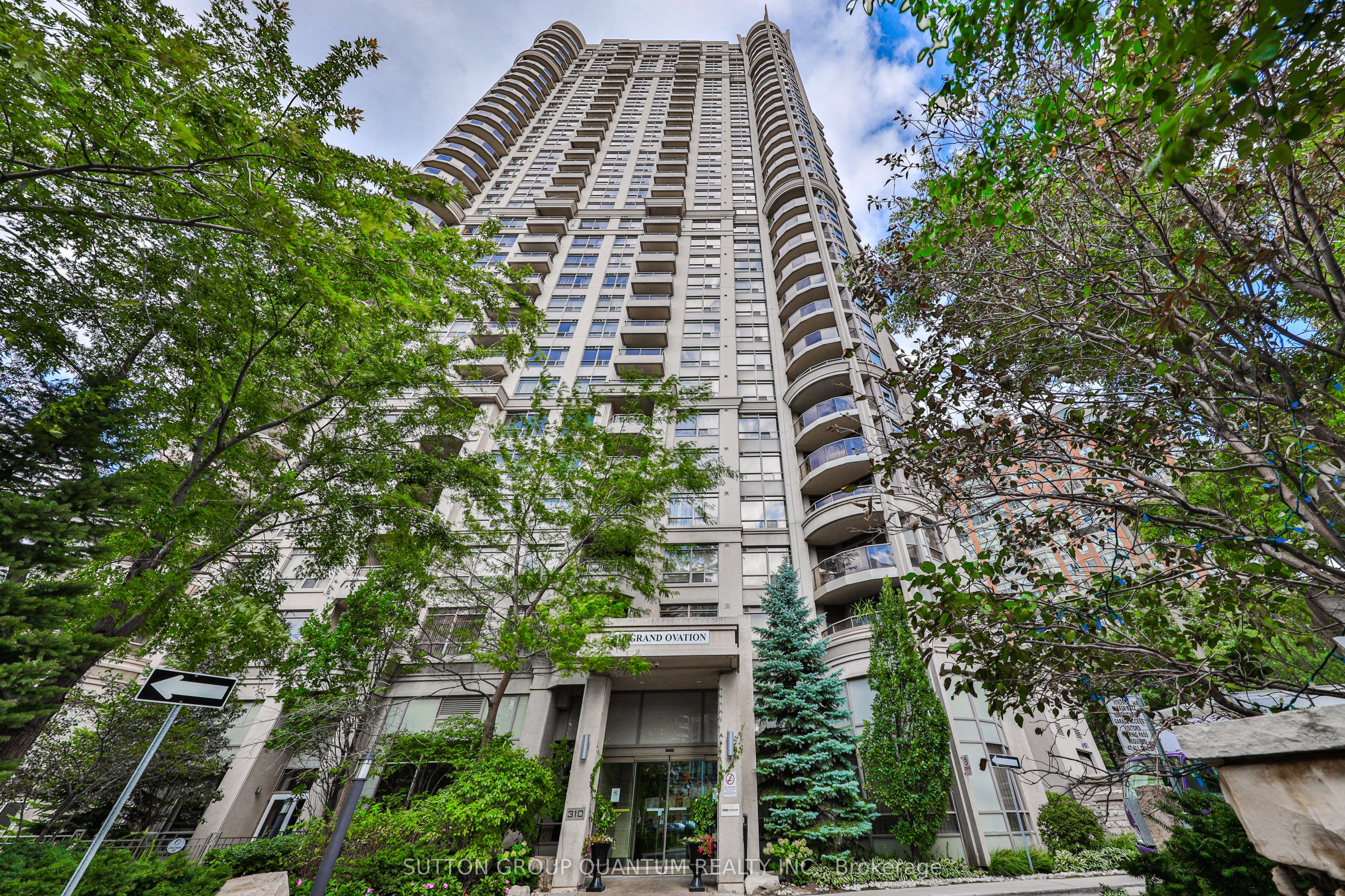 1602-310 Burnhamthorpe Road W, Mississauga, ON, L5B 4P9 photo 2