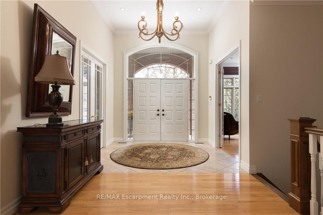 1285 Beaufort Drive, Burlington, ON, L7P 4V9 photo 5