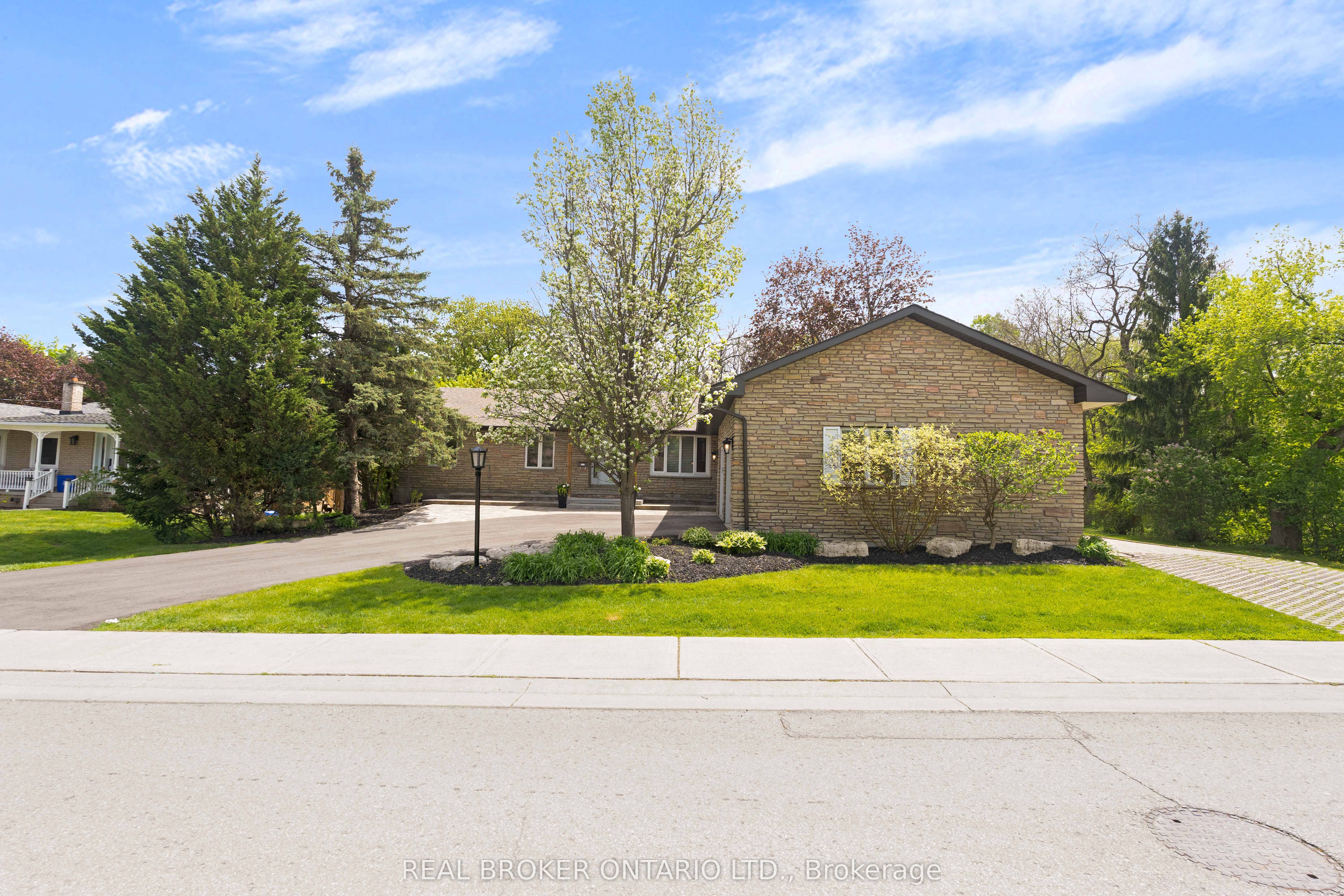 44 Hickman Street, Caledon, ON, L7E 2N1 photo 3