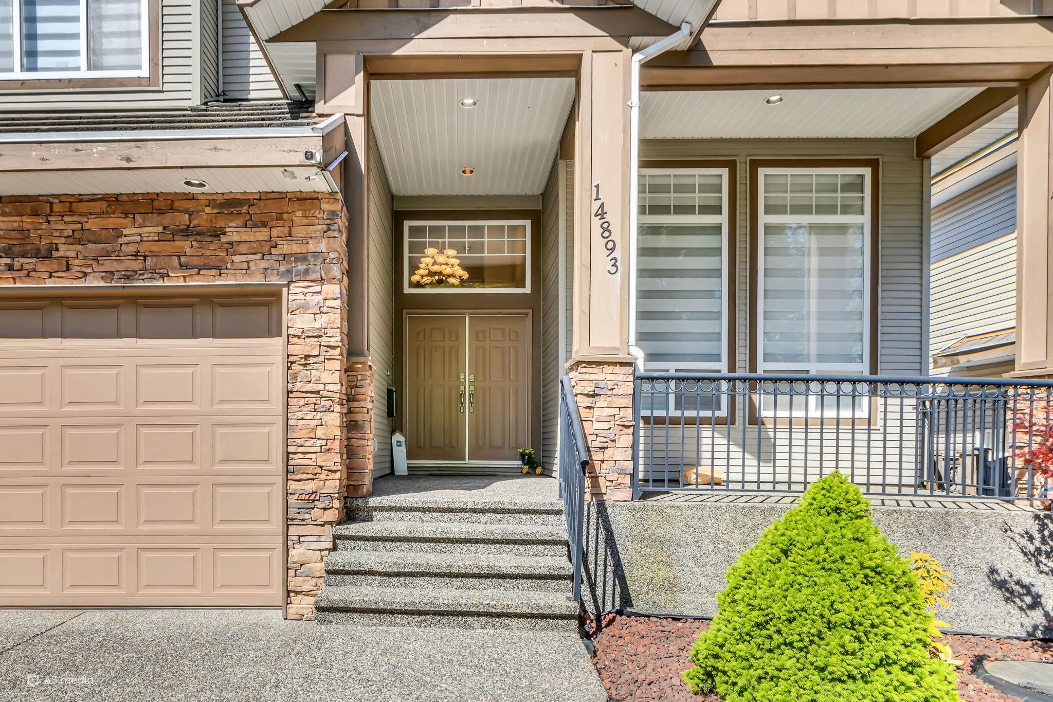 14893 67a Avenue, Surrey, BC, V3S 0P3 photo 3