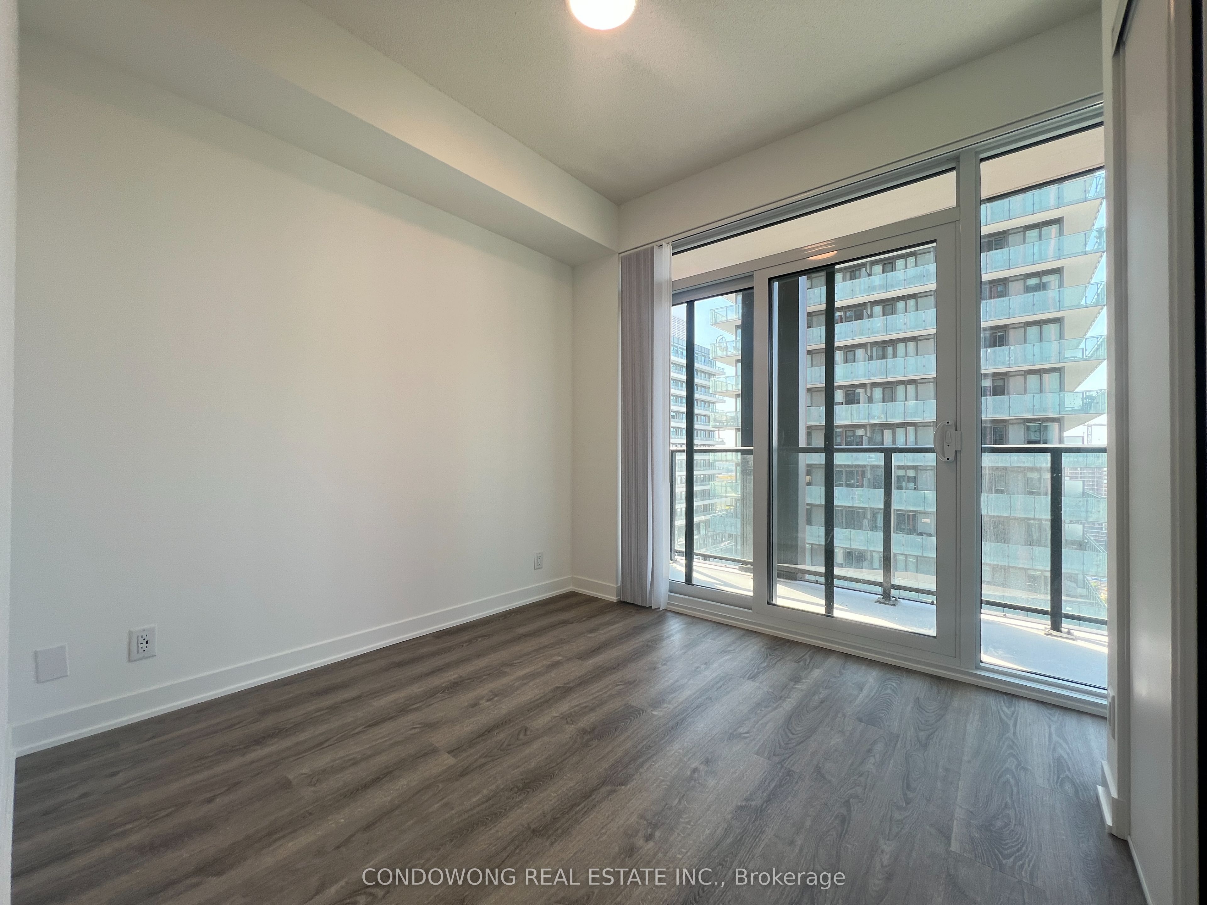 Additional image 5 of 2810-180 Front Street E, Toronto, ON, M5A 0A9