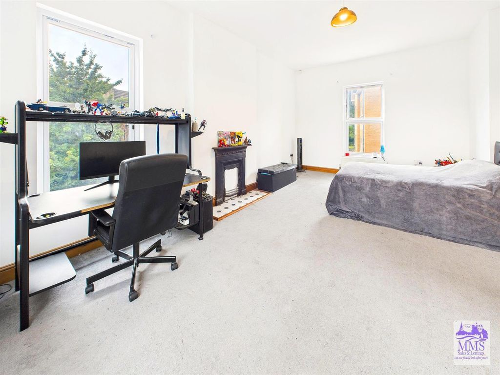 Additional image 35 of 6 bed detached house for saleLondon Road, Strood, Rochester ME2