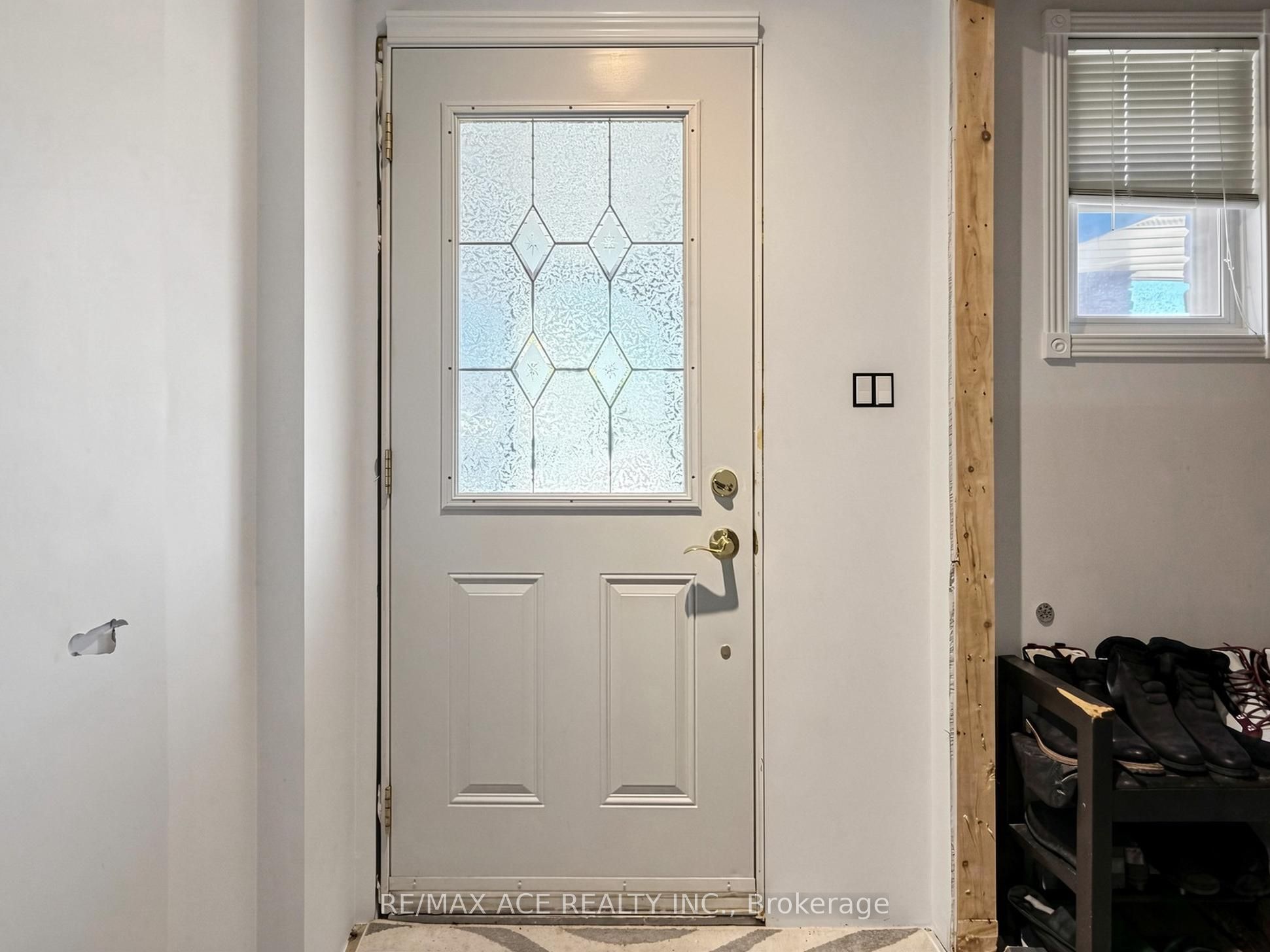 922 Stainton Drive, Mississauga, ON, L5C 3A5 photo 3