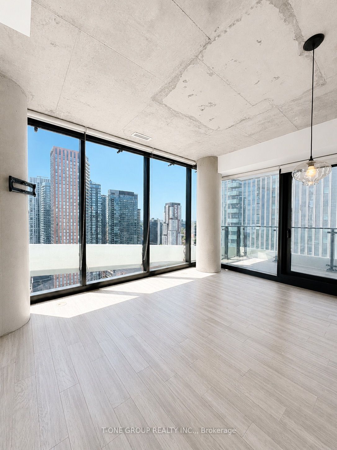 Additional image 4 of 3001-224 King Street W, Toronto, ON, M5V 1H9