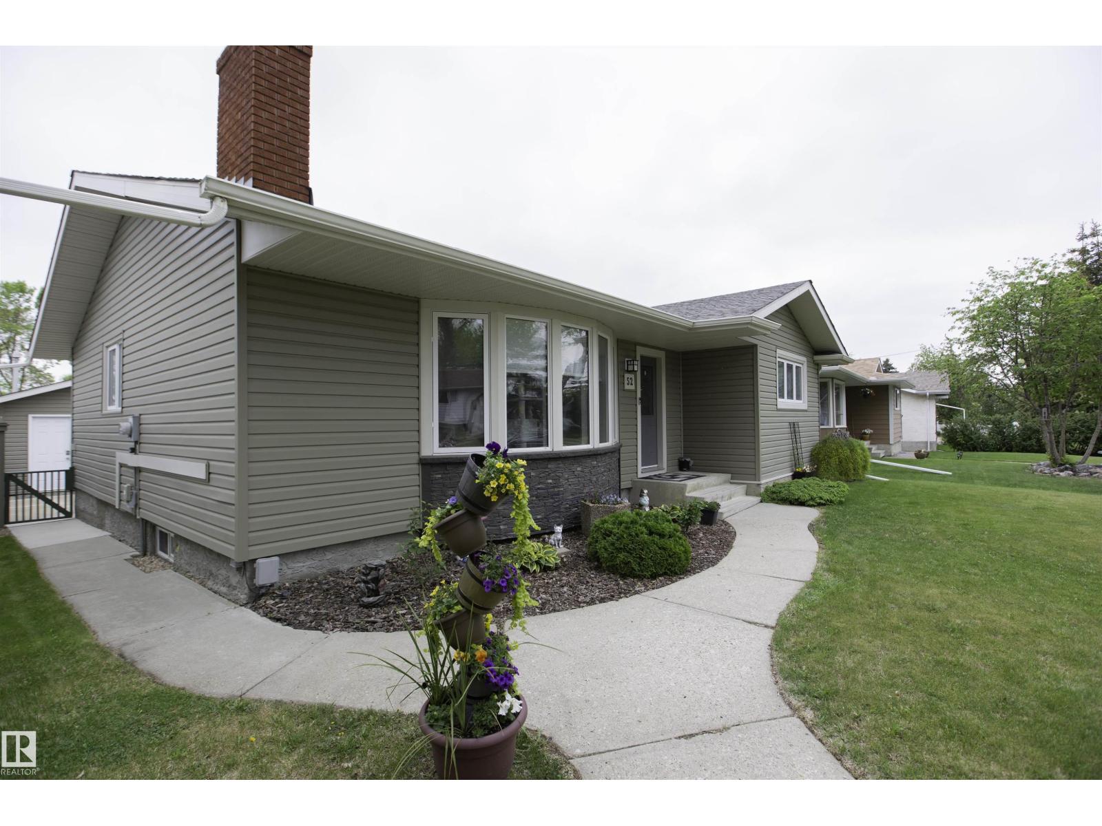 52 Mohawk Crescent, Leduc, AB, T9E4G5 photo 2