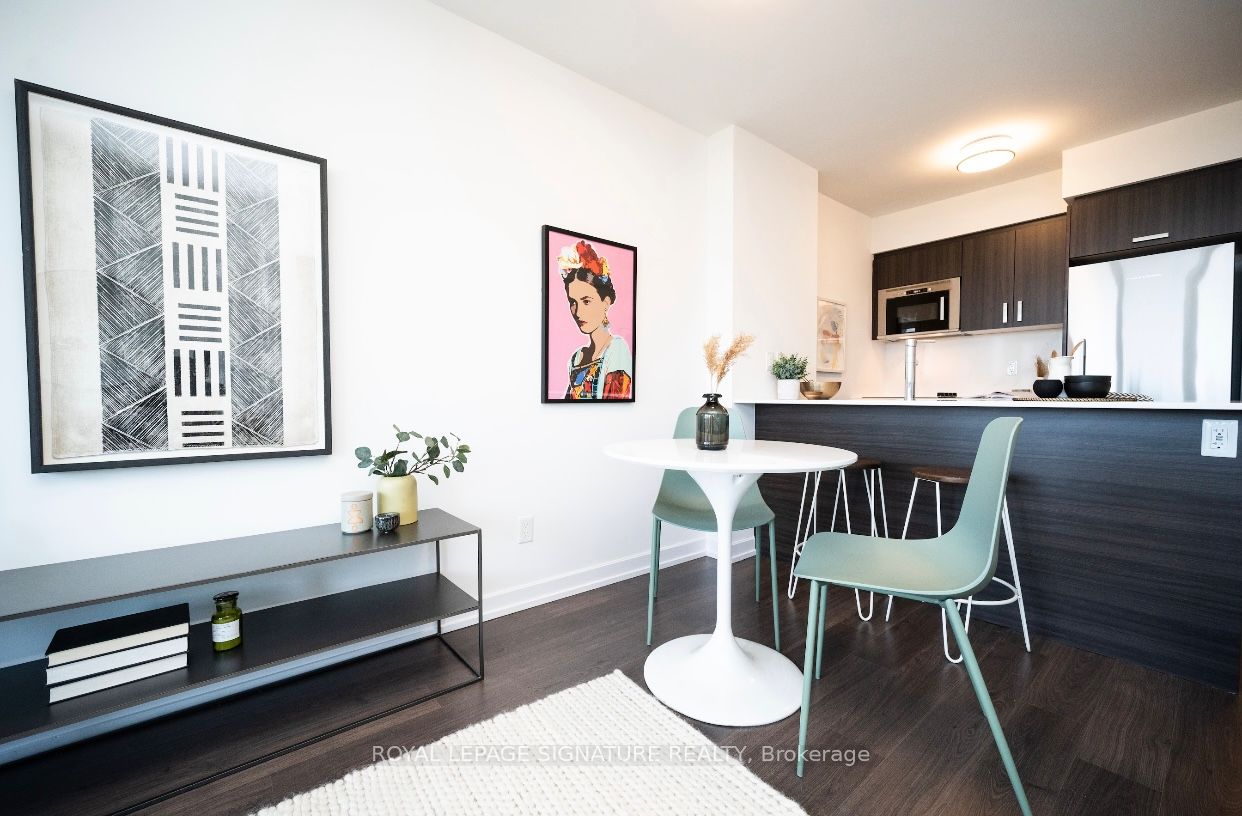 Additional image 4 of 702-18 Erskine Avenue, Toronto, ON, M4P 0C9