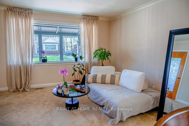 Additional image 4 of 148 Glen Albert Drive, Toronto, ON, M4B 1J3