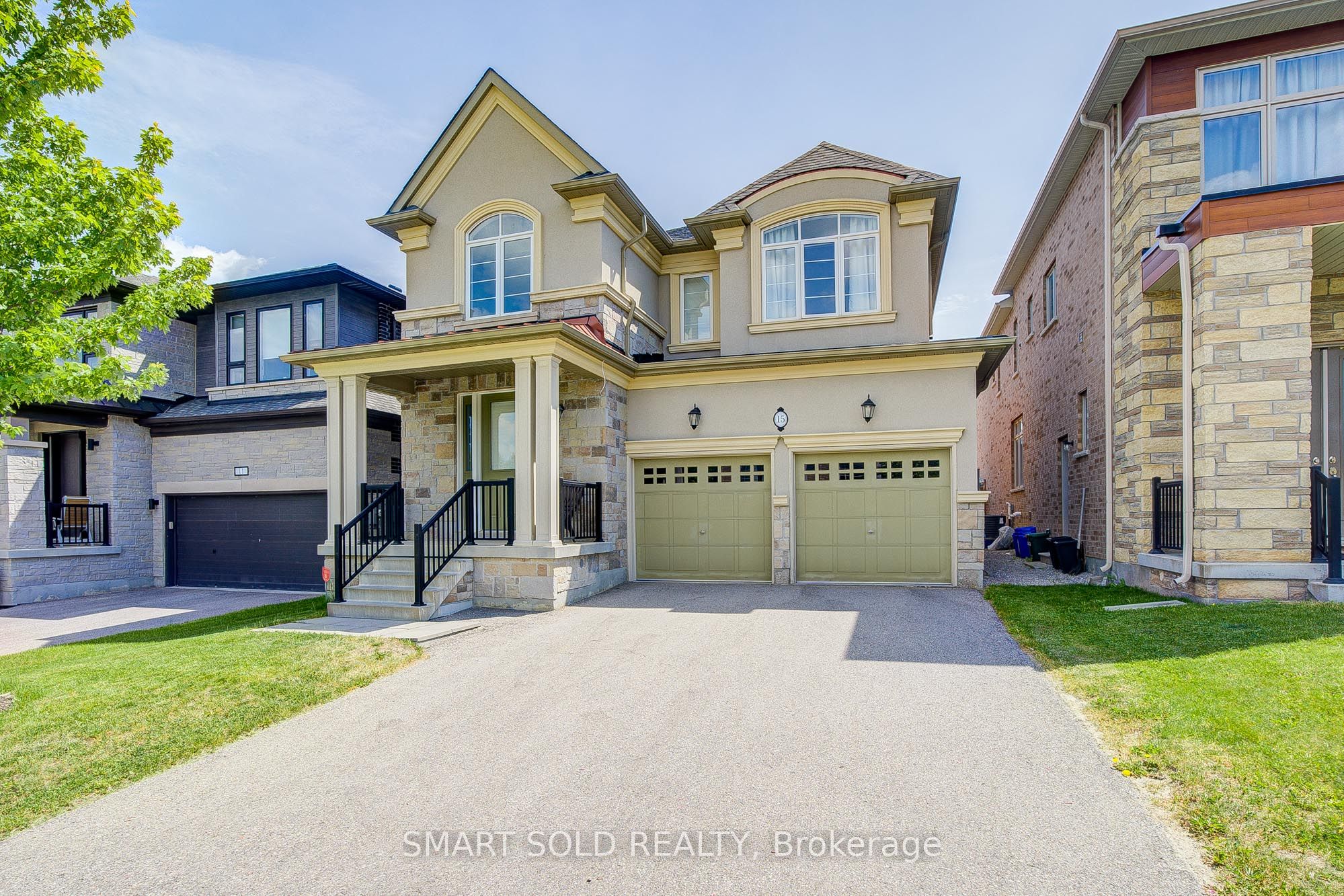 15 Forest Edge Crescent, East Gwillimbury, ON, L9N 1R8