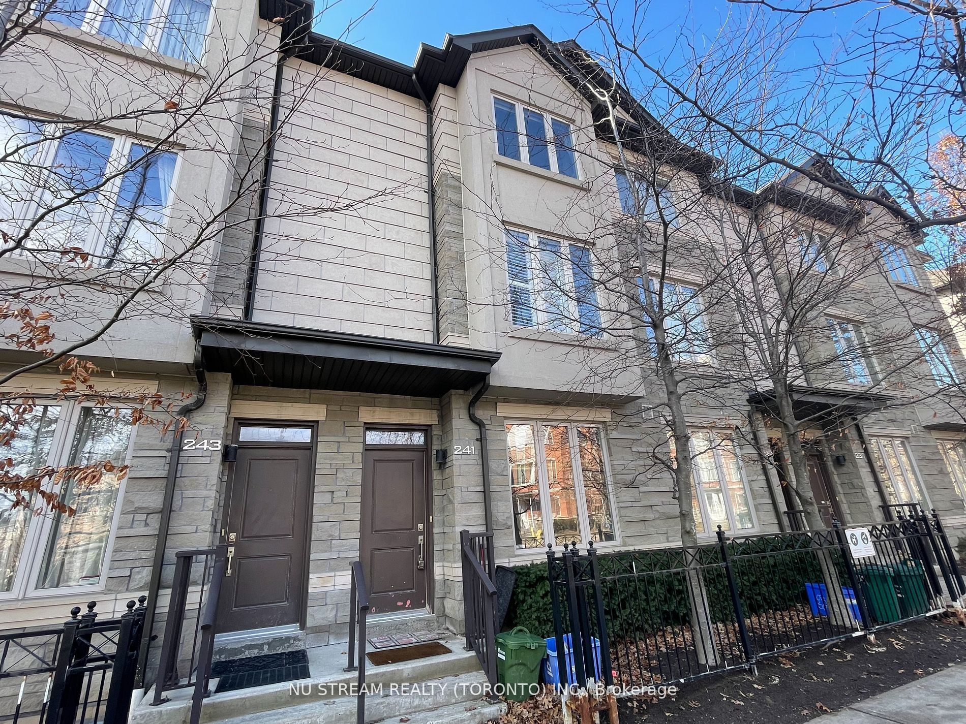241 South Park Road, Markham, ON, L3T 0B6