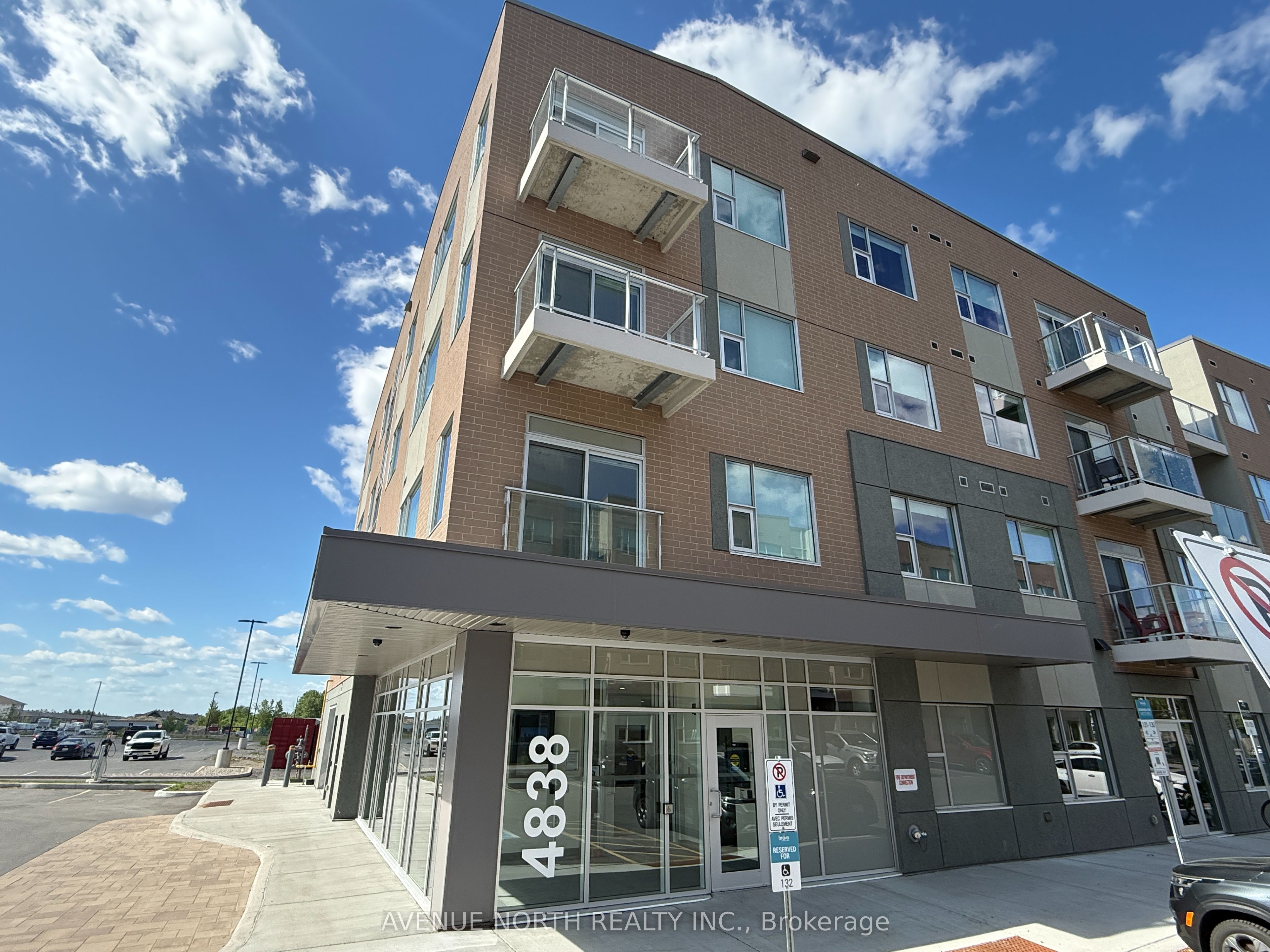 A202-4838 Bank Street, Ottawa, ON, K1X 0X1