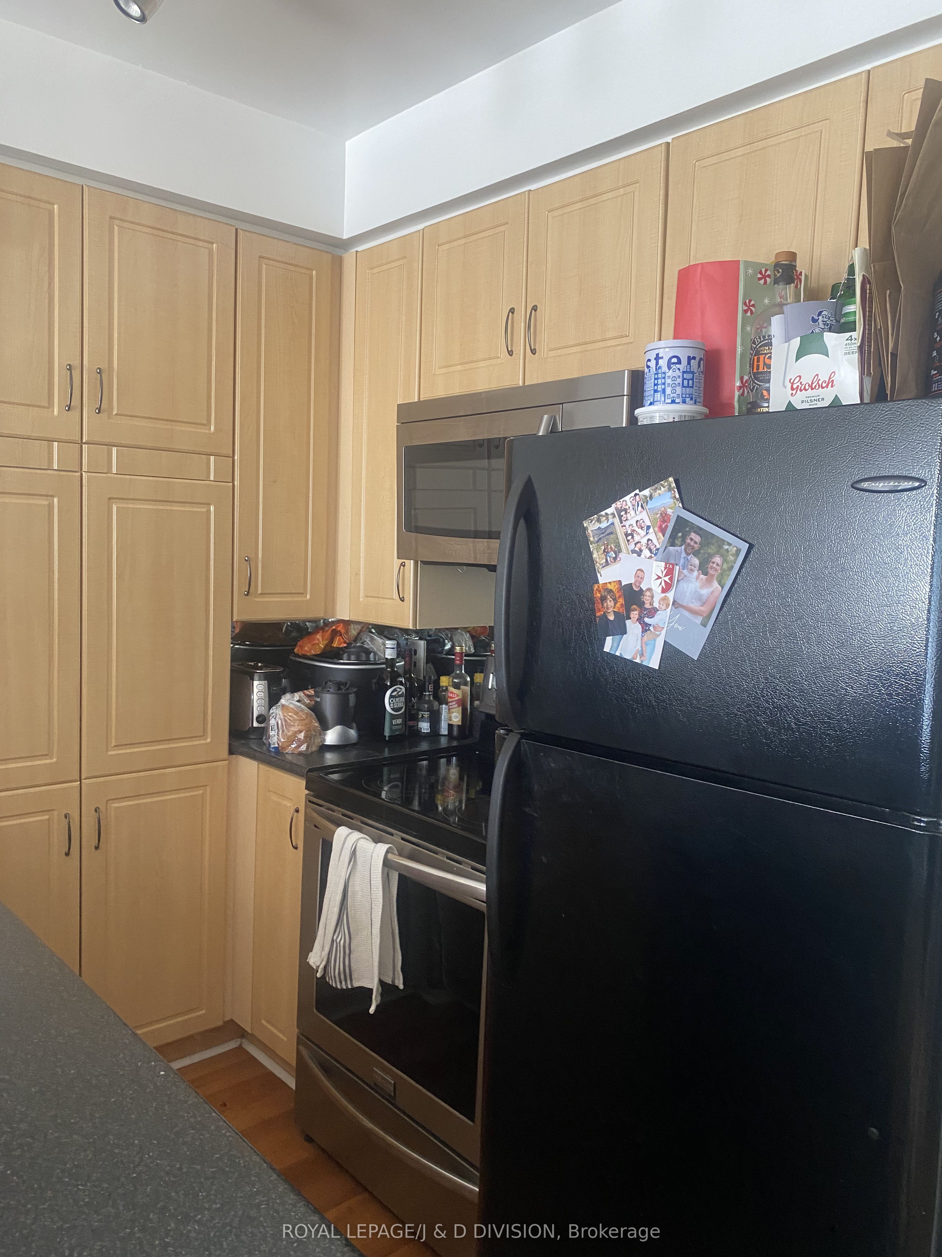 Additional image 3 of 208-2495 Dundas Street W, Toronto, ON, M6P 1X4
