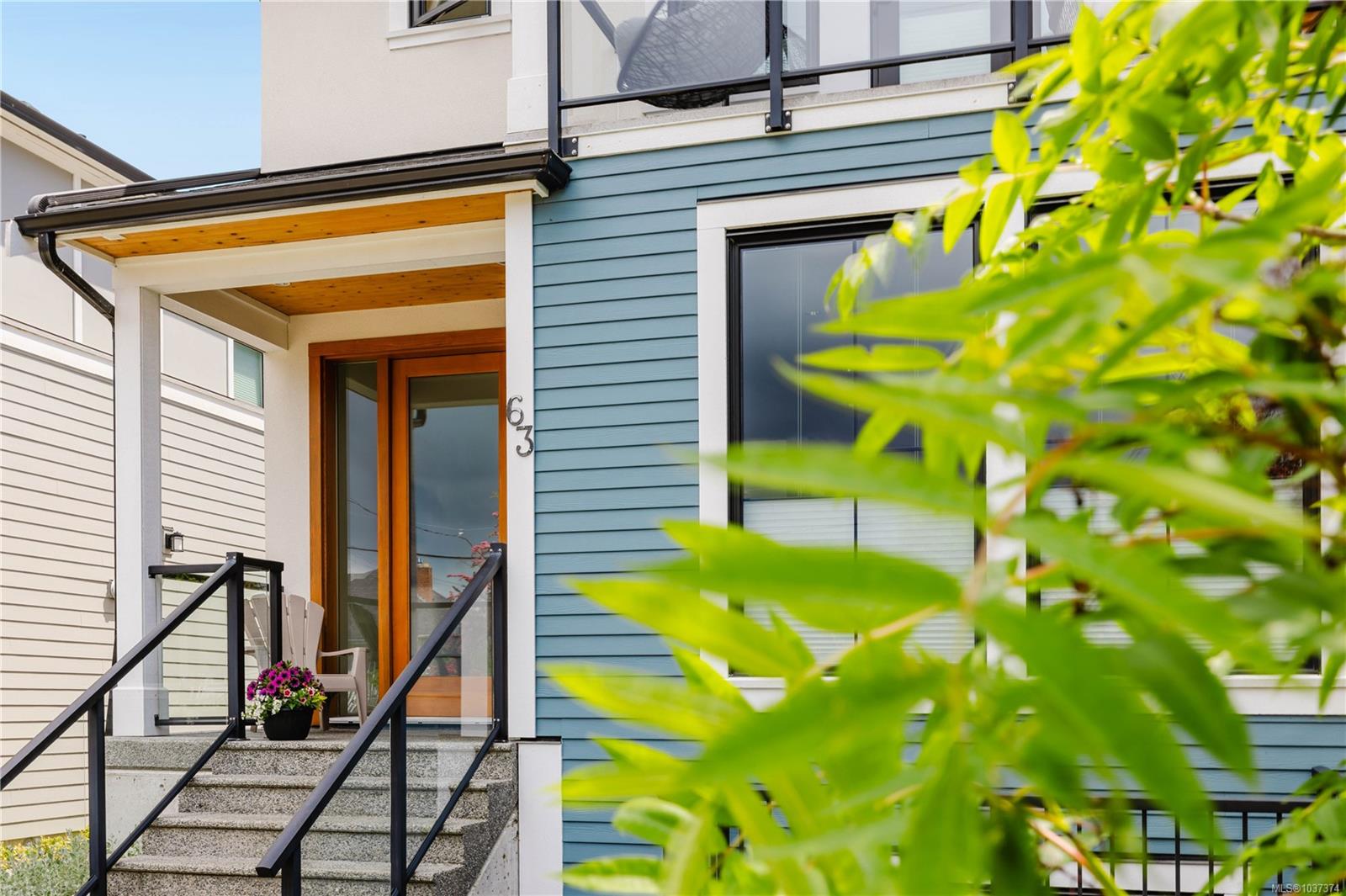 63 Boyd Street, Victoria, BC, V8V 2C8 photo 5
