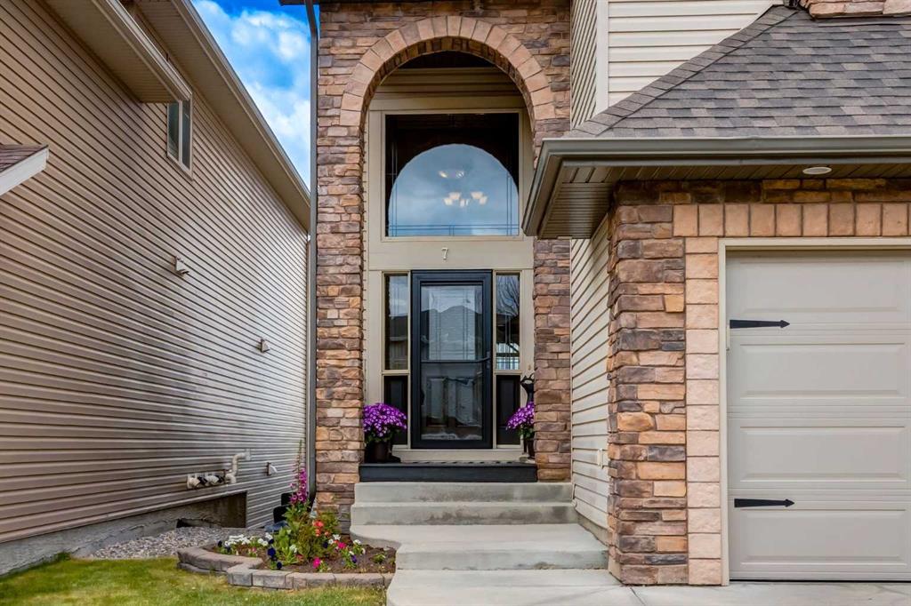7 Sunset Way, Cochrane, AB, T4C 0G2 photo 5