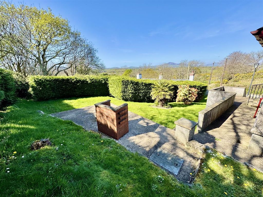 Additional image 17 of 5 bed detached house for saleLleyn Street, Pwllheli LL53
