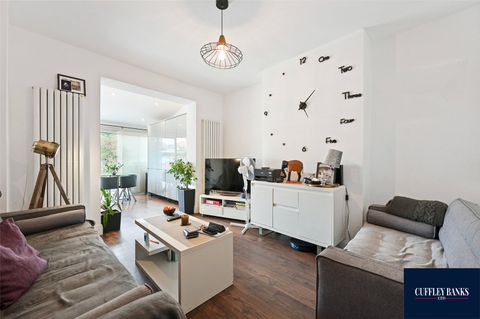 Horsenden Lane South, Perivale, Middlesex UB6