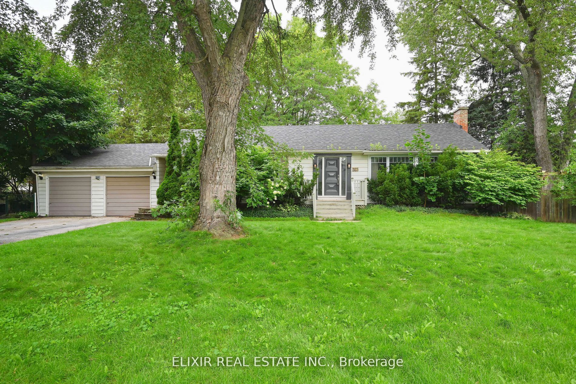 523 Oriole (upper) Drive, Oakville, ON, L6K 1N7