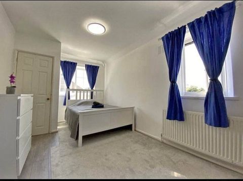 Hilary Road, London W12, Room to rent