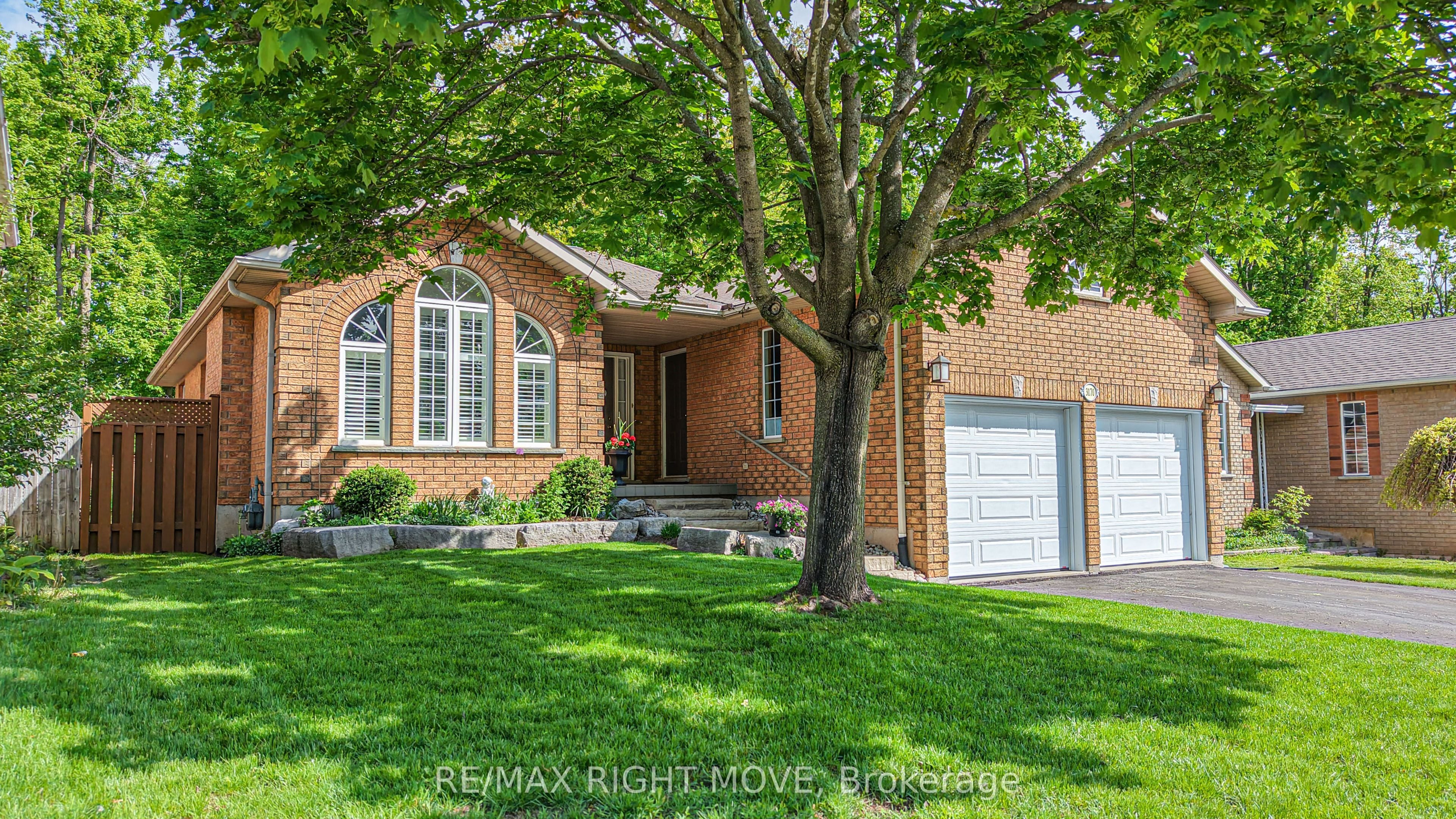 3170 Monarch Drive W, Orillia, ON, L3V 7W9