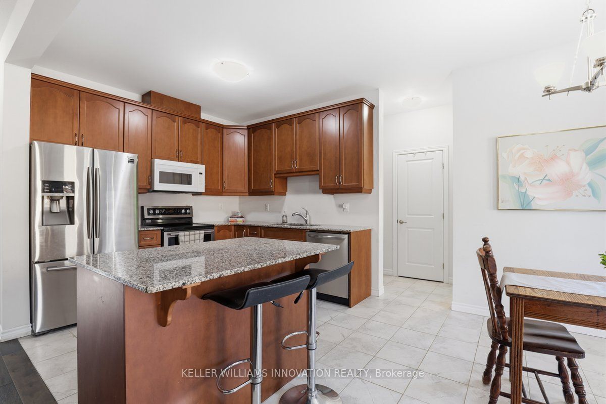 18 Vic Chambers Place, Brant, ON, N3L 0E6 photo 3
