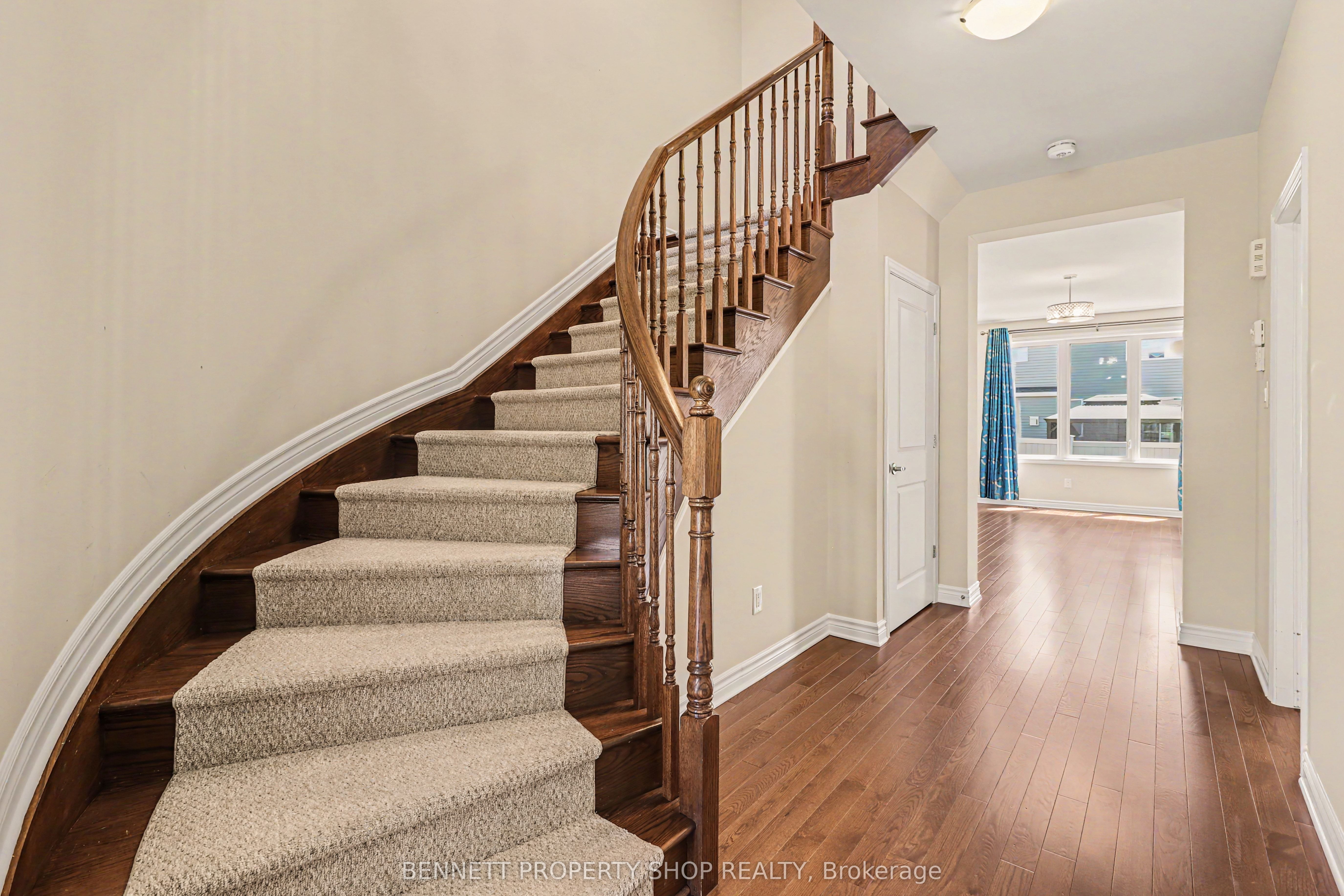 Additional image 2 of 520 Des Genevriers Street, Ottawa, ON, K4A 0Z2