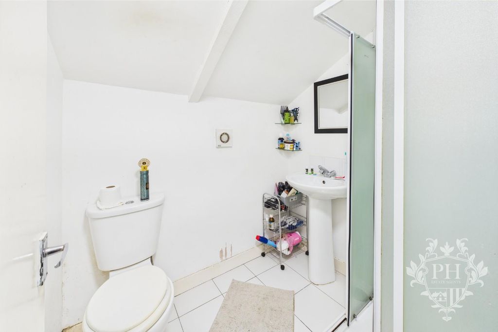 Additional image 3 of 2 bed flat for saleCoatham House, Coatham Road, Redcar TS10