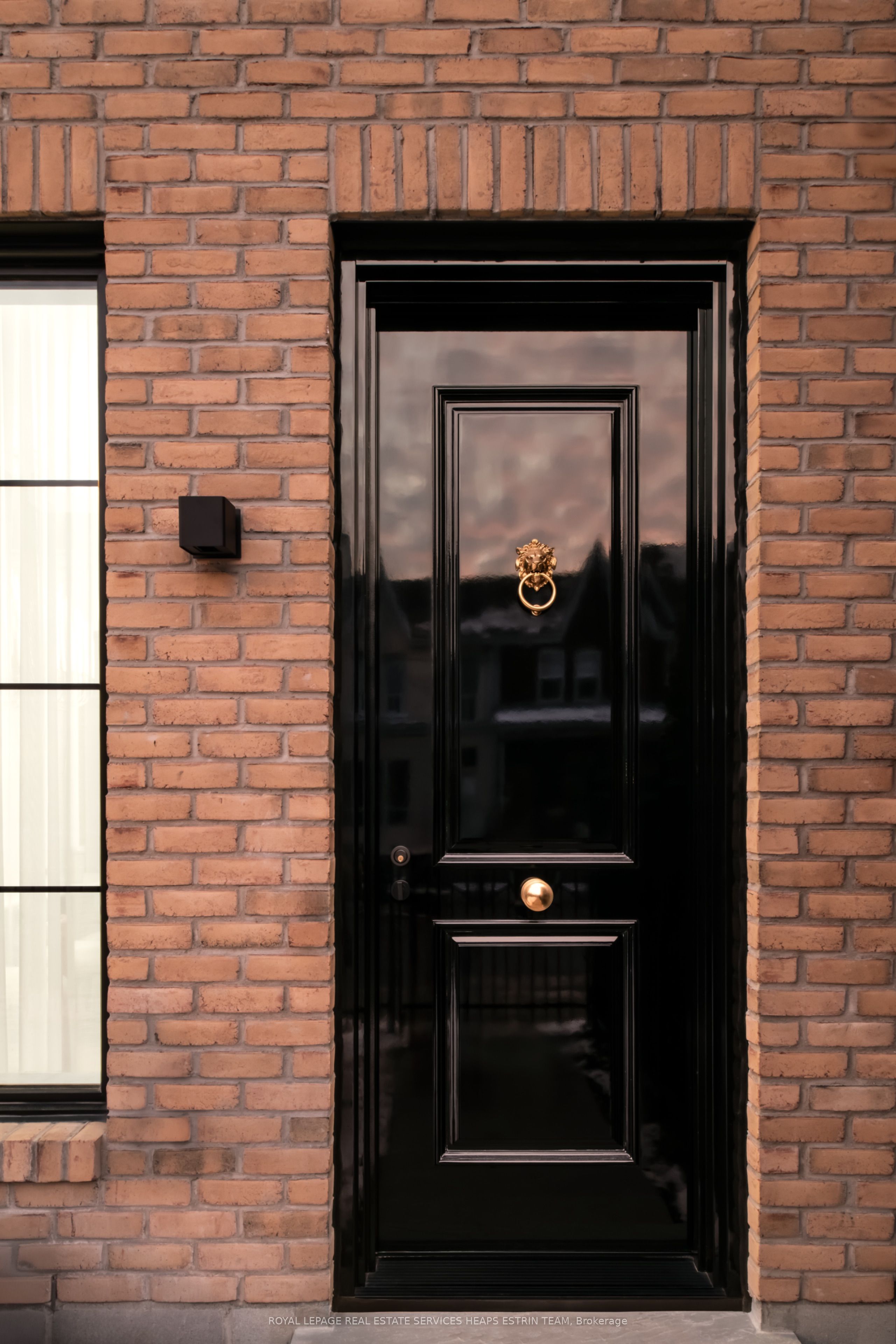 Additional image 2 of 23 Lippincott Street, Toronto, ON, M5T 2R4