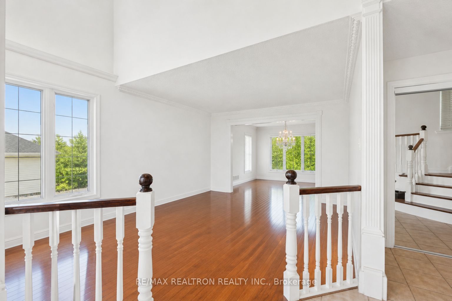 11 Redtail Crescent, Hamilton, ON, L9B 2R6 photo 5