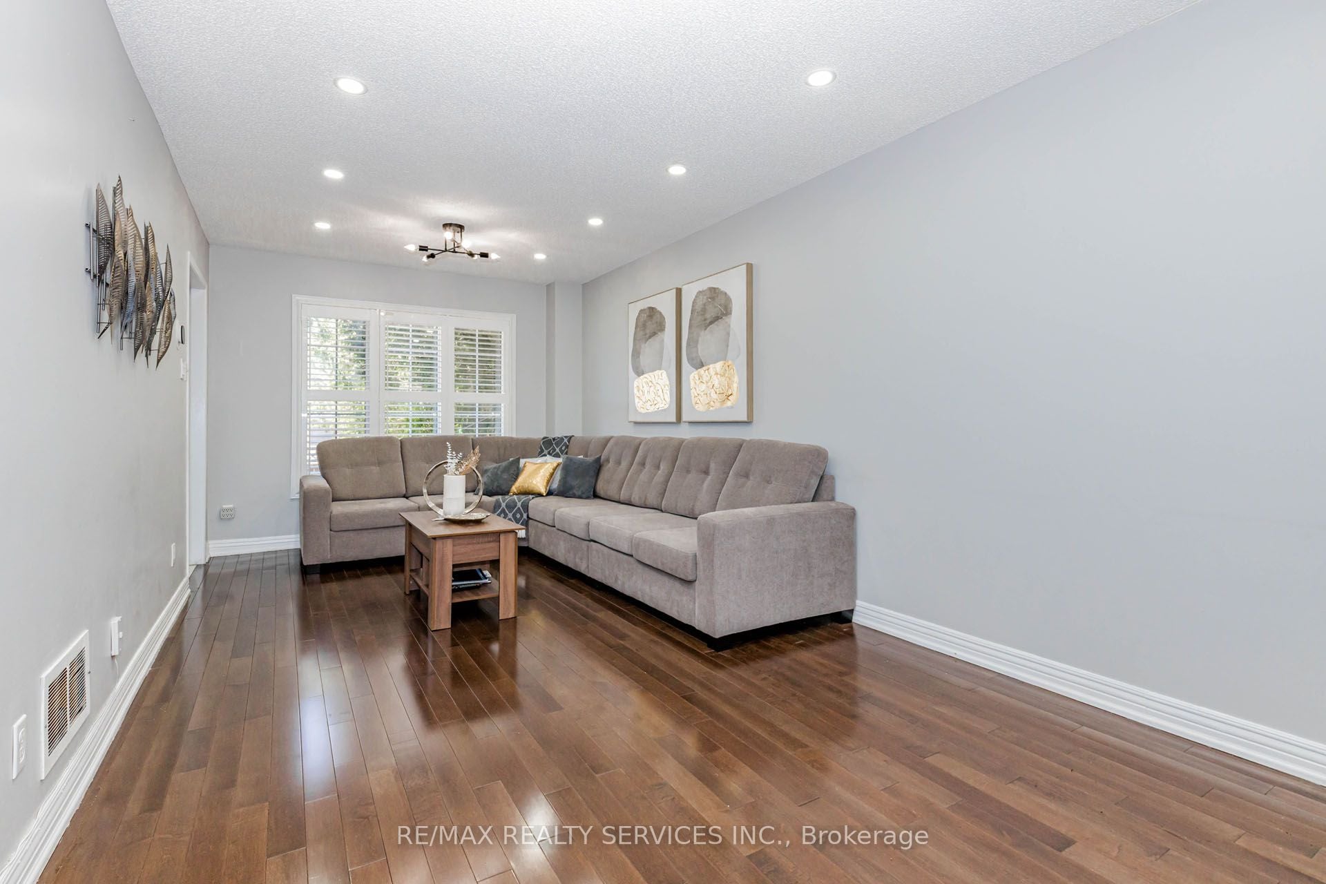 Additional image 5 of 1135 Bellarosa Lane, Mississauga, ON, L5V 1L3