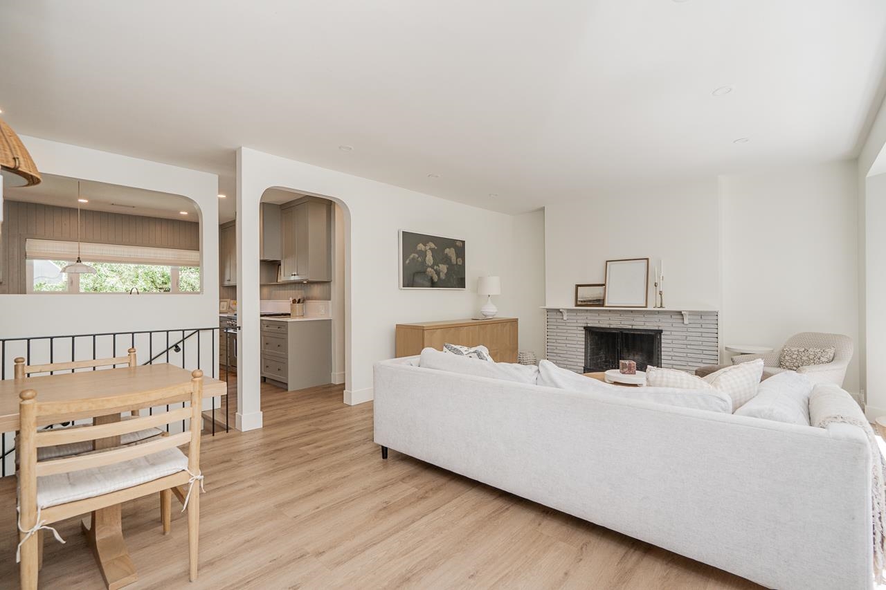 2784 Crescentview Drive, North Vancouver, BC, V7R 2V1 photo 4