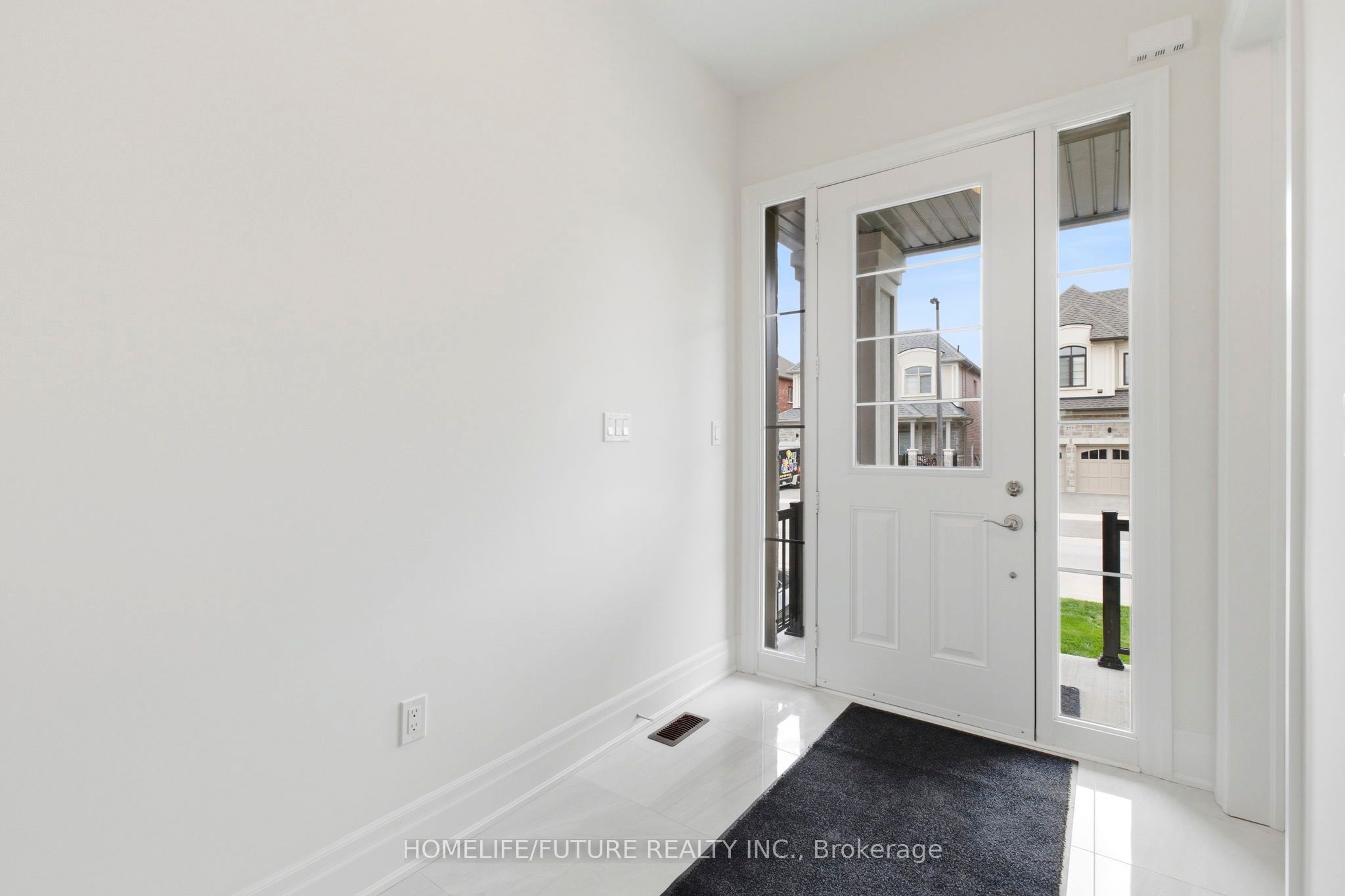 278 Danny Wheeler Boulevard, Georgina, ON, L4P 0J9 photo 3