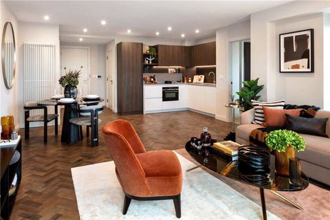 Queens Cross - Royal Eden Docks E16, New home