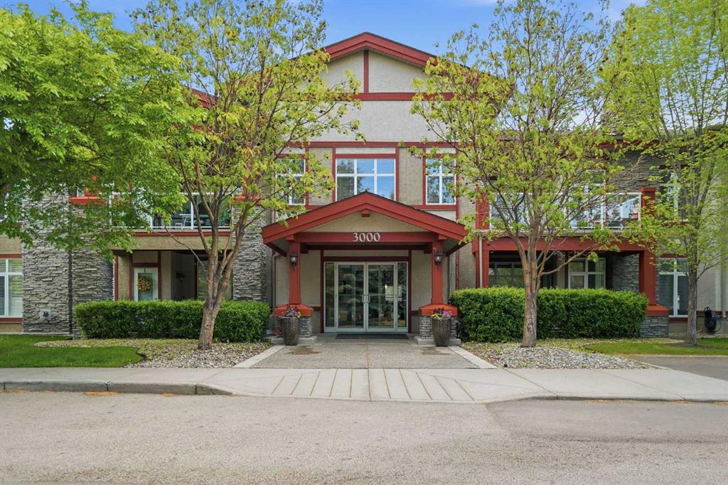 3117-3117 Lake Fraser Green SE, Calgary, AB, T2J7H9