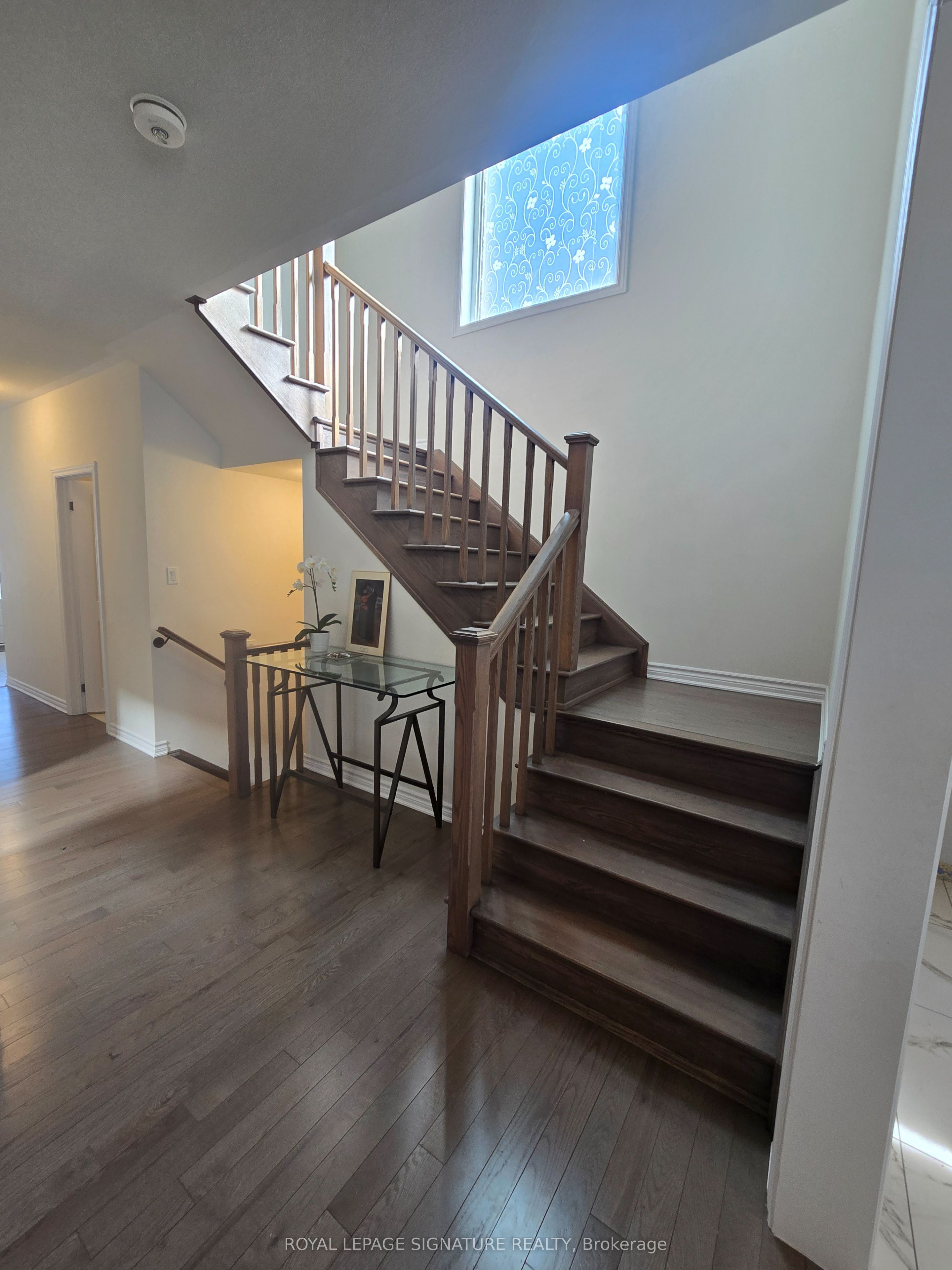 30 Spinland Street, Caledon, ON, L7C 1Z9 photo 4