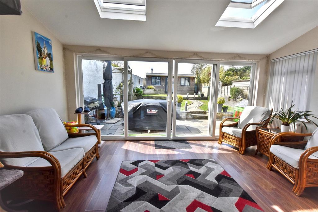 Additional image 3 of 4 bed detached house for saleHeathfield Gardens, Redruth Highway, Redruth TR15