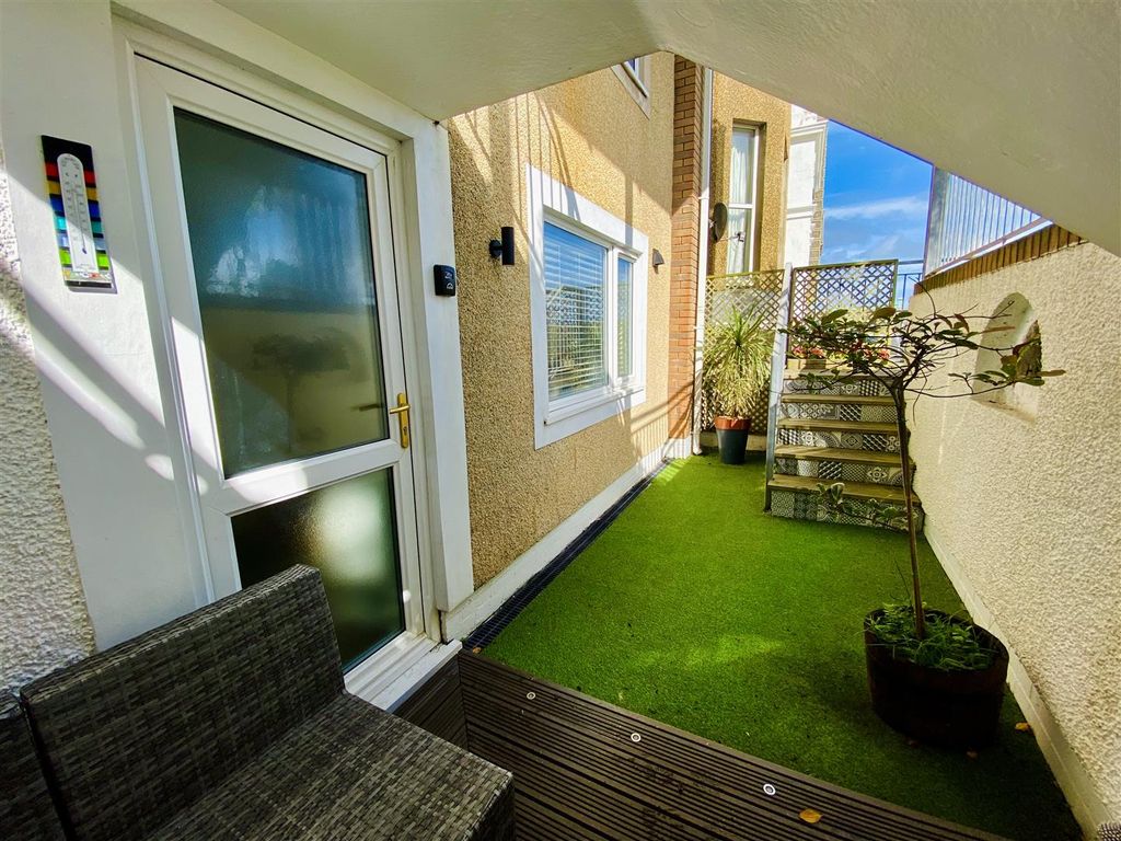 Additional image 21 of 5 bed town house for saleVictoria Parade, Pwllheli LL53