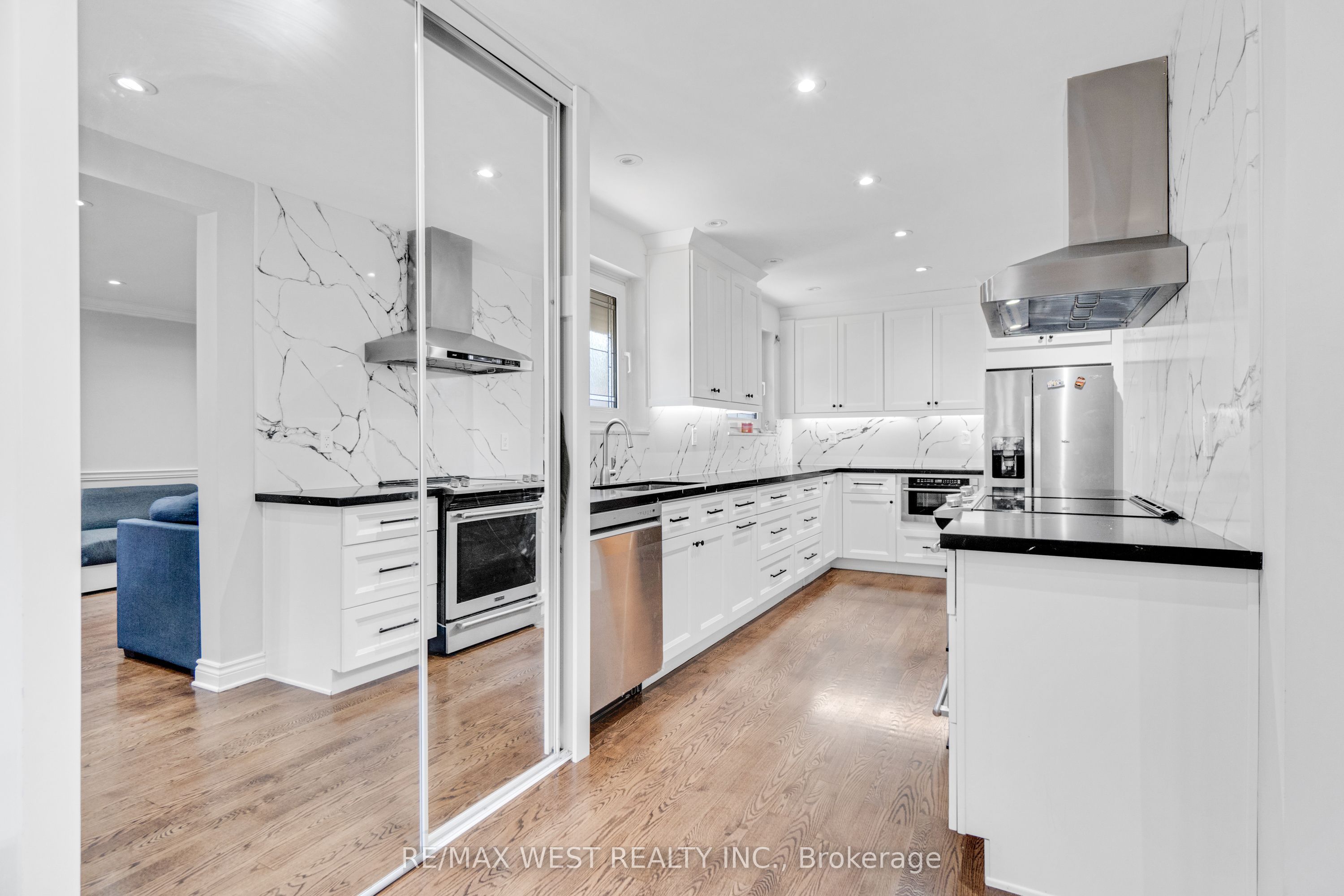 Additional image 5 of 2765 Bushland Crescent, Mississauga, ON, L5J 1X8