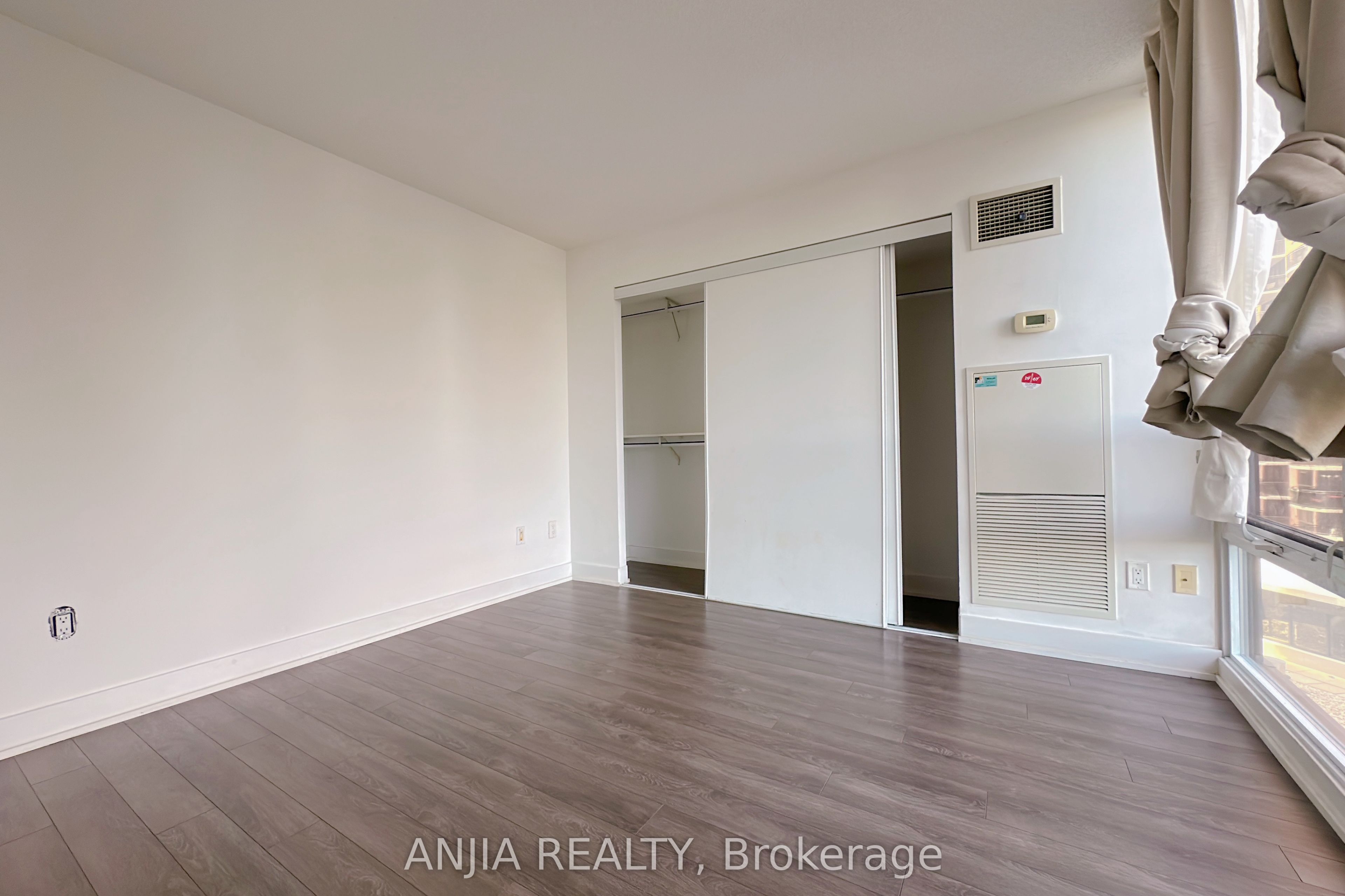 605-23 Sheppard Avenue E, Toronto, ON, M2N 0C8 photo 5