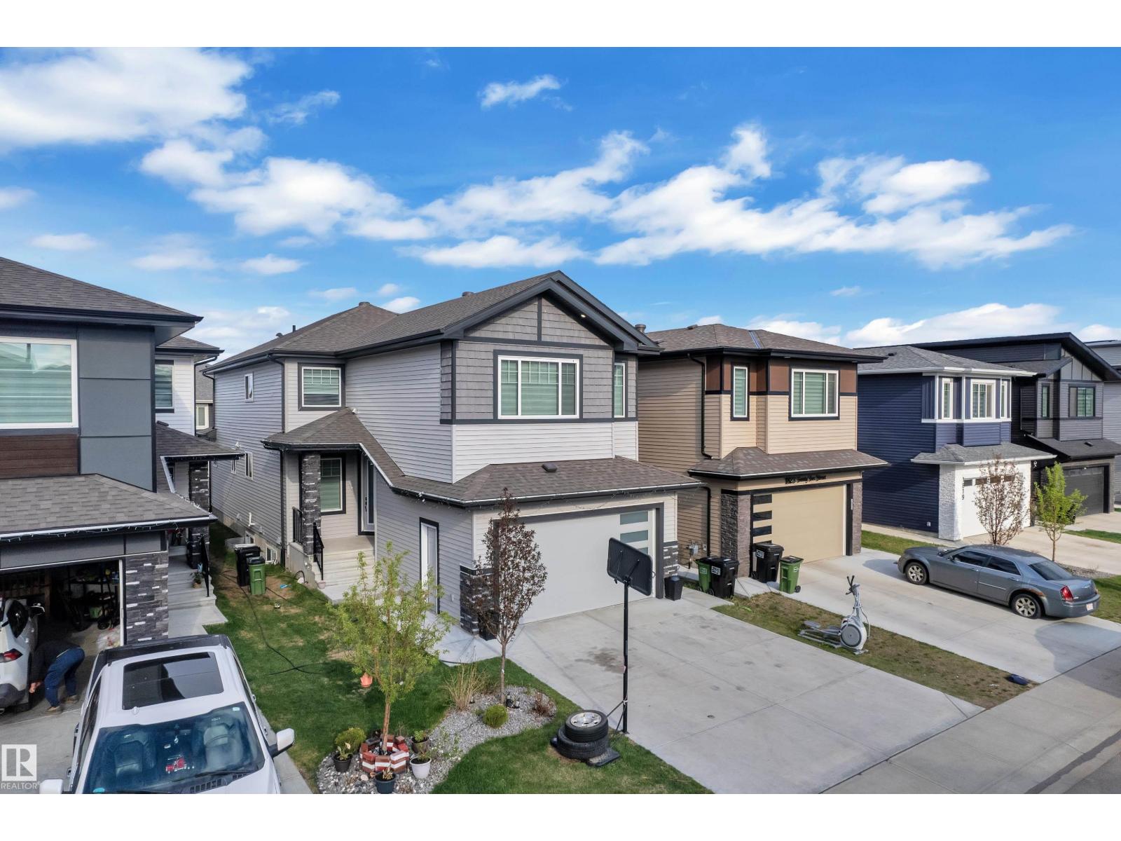1827 22 Street NW, Edmonton, AB, T6T2M5 photo 2