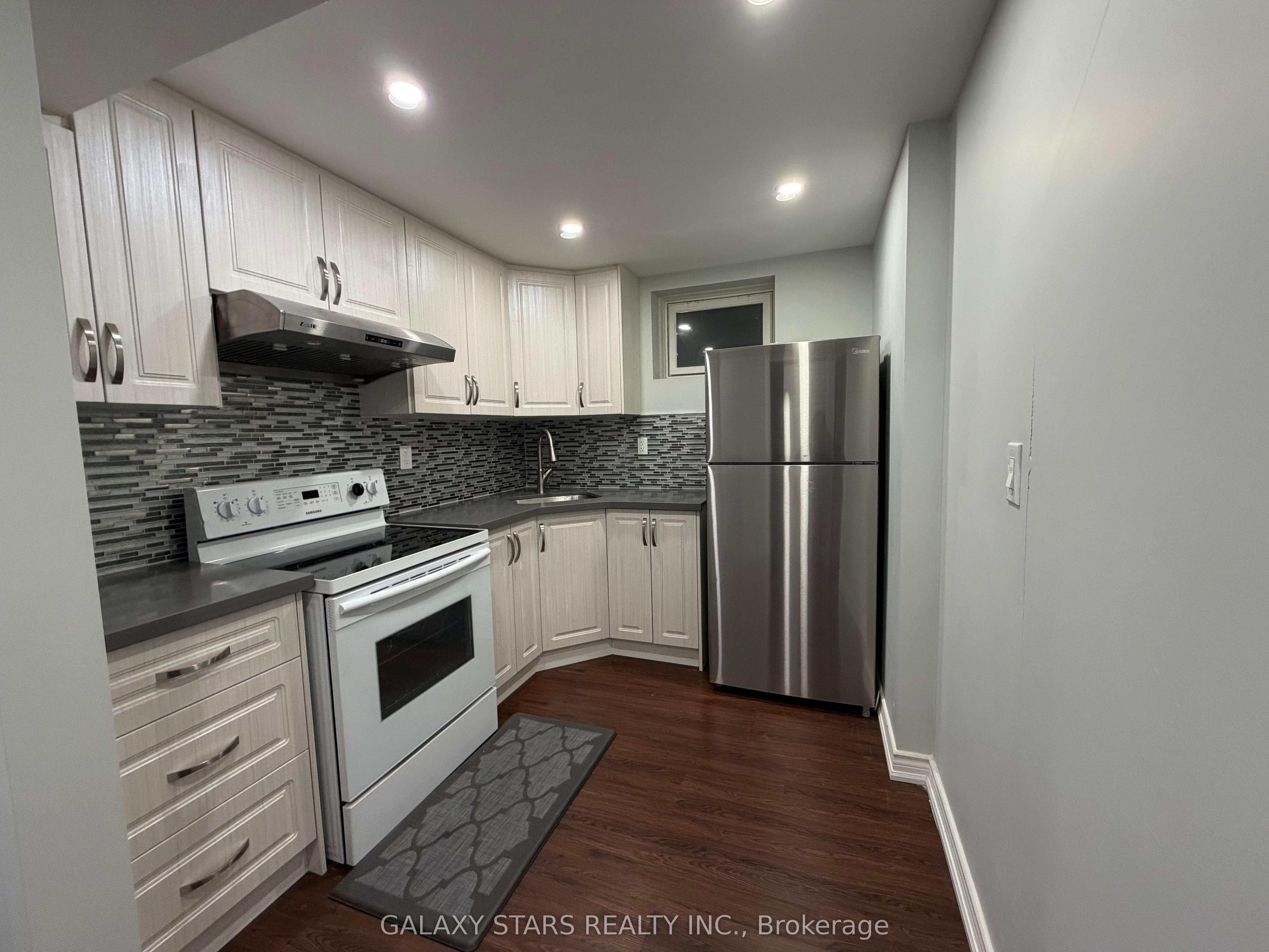 Bsmnt-26 Stevensgate Drive, Ajax, ON, L1T 4Z3 photo 5