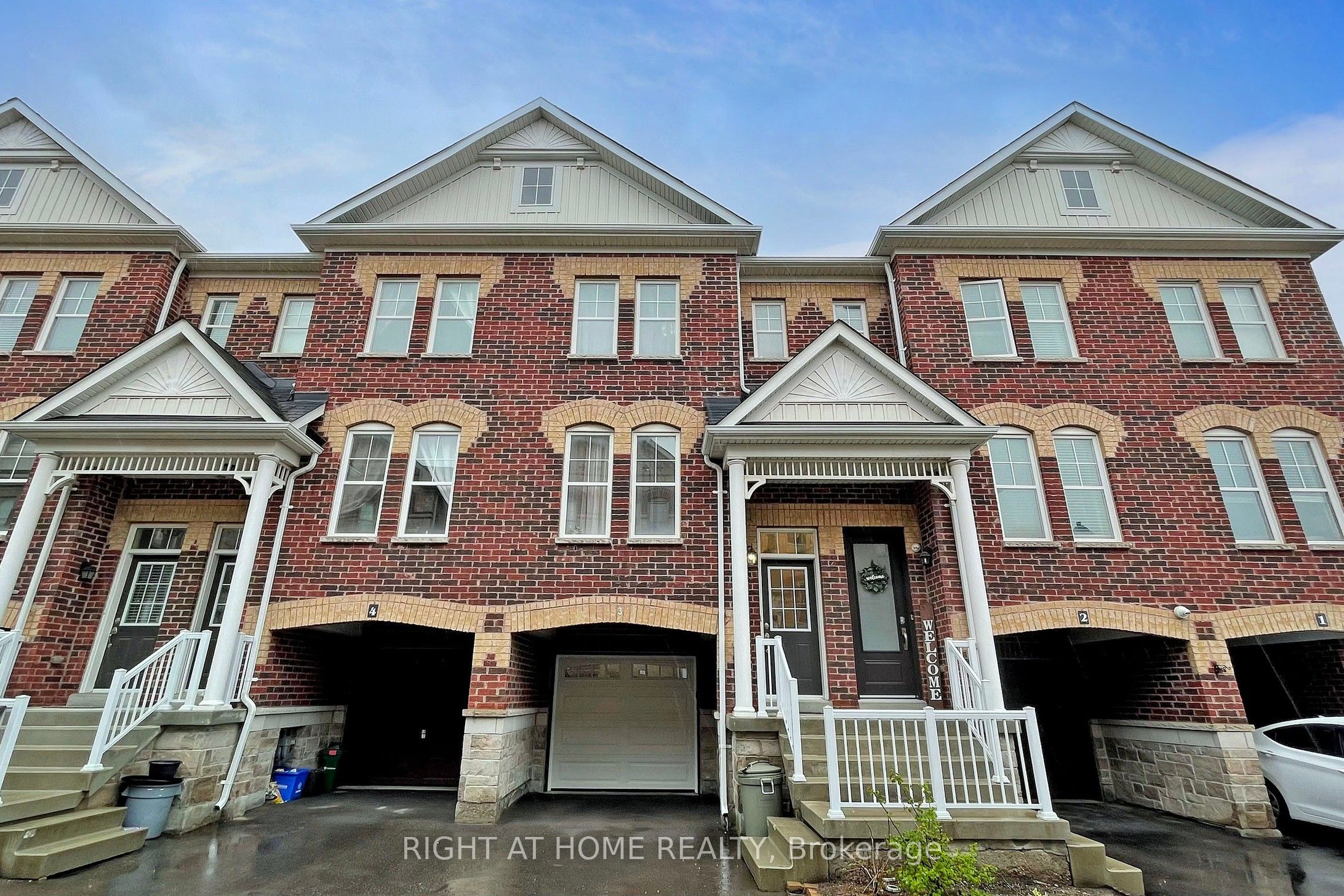3-10 Porter Avenue W, Vaughan, ON, L4L 0H1
