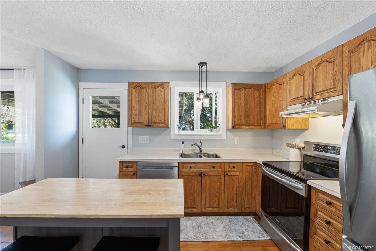 509 Weeks Crescent, Nanaimo, BC, V9R 5N4 photo 5