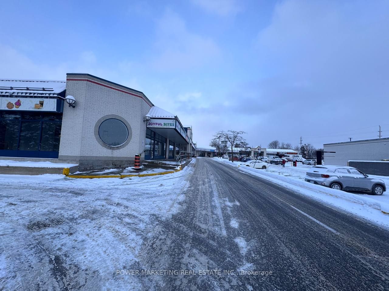 18-471 Hazeldean Road, Ottawa, ON, K2L 1V4 photo 2