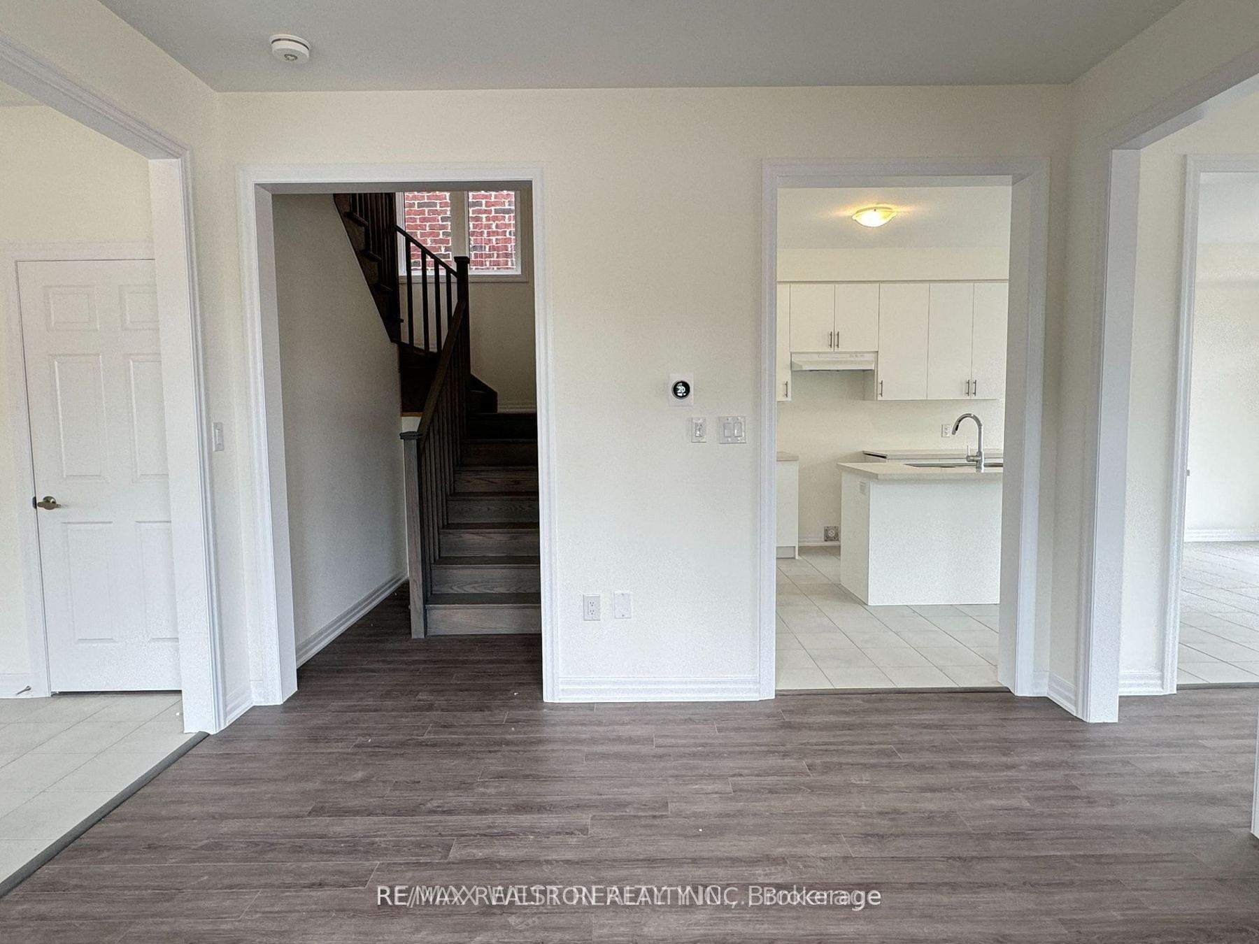 2 Ed Ewert Avenue, Clarington, ON, L1B 0W9 photo 5
